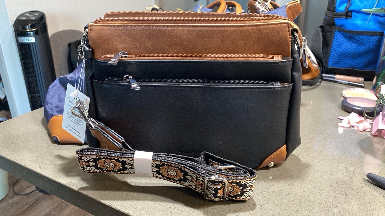 Women’s Black/Brown Colorblock Crossbody Zip Bag, Detachable Adjustable Strap