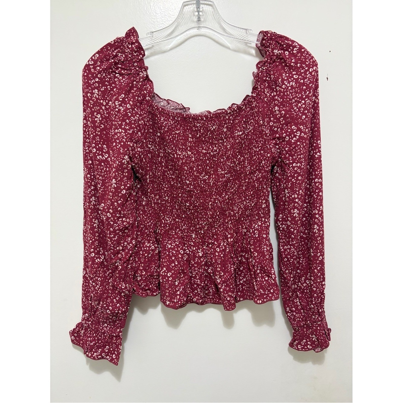 Urban Romantics Smocked Floral Peplum Top Small NWT