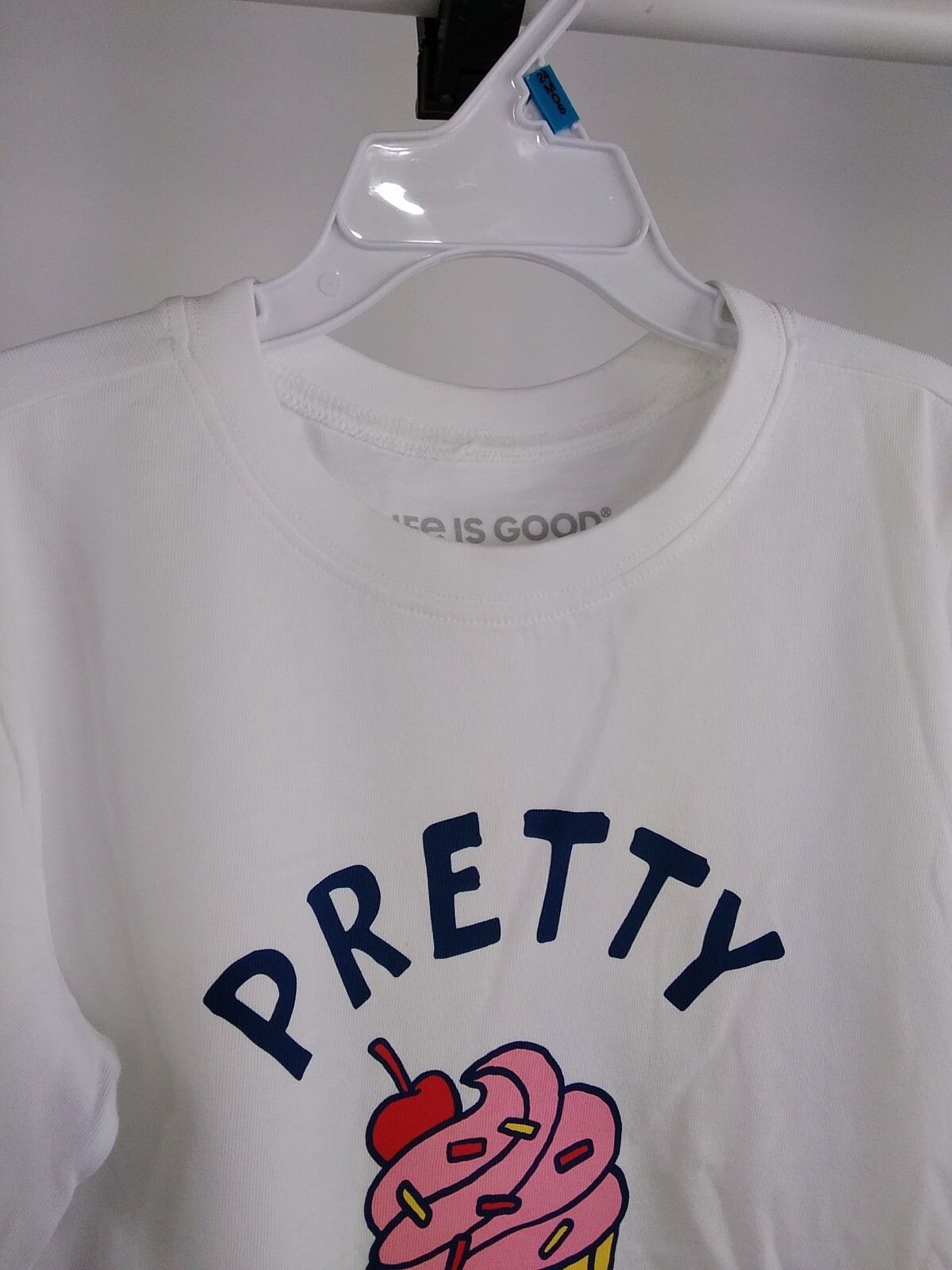 Life is Good Kid S/S Crusher Tee Pretty Sweet Cupcake White Medium 78203