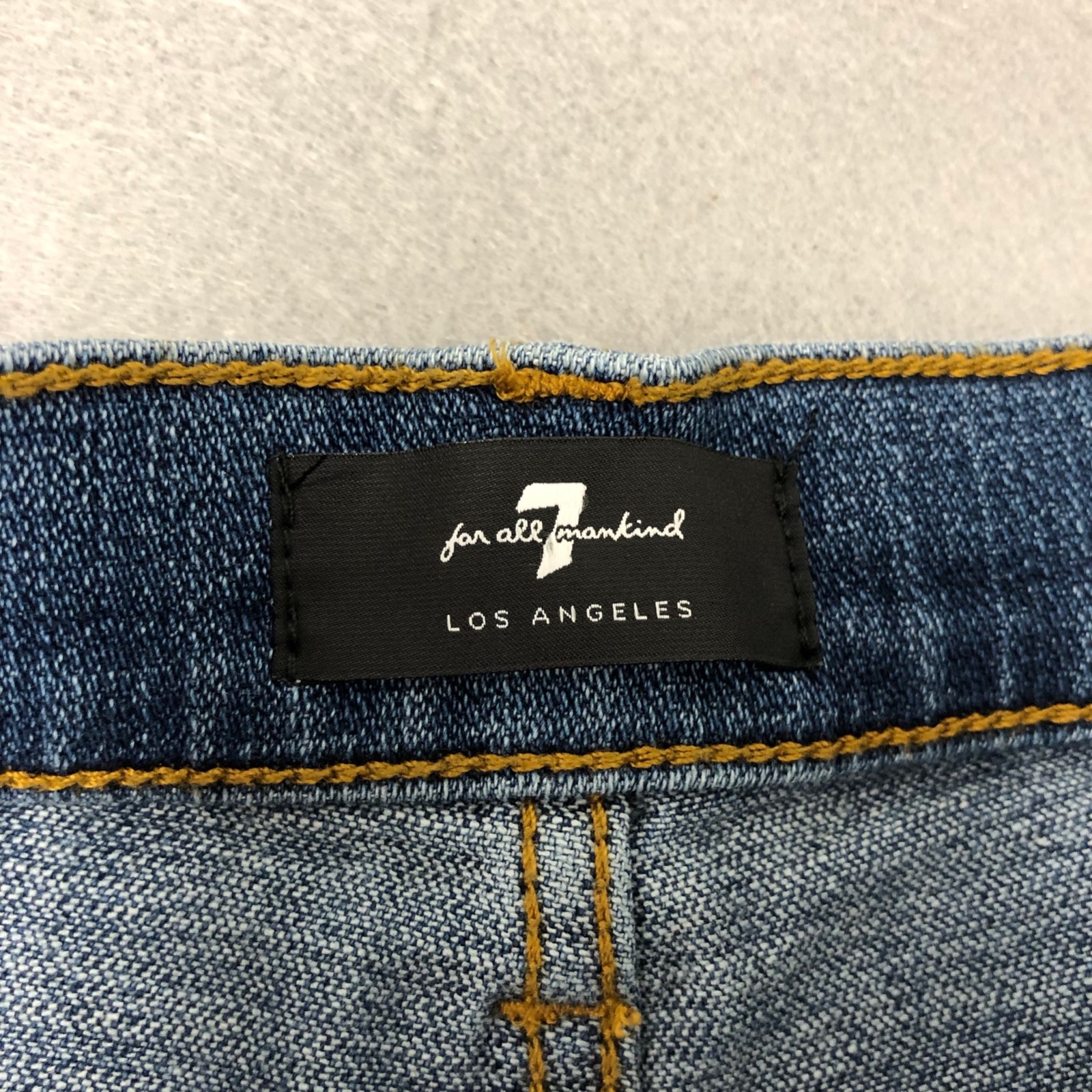 7 For All Mankind Mid Roll Shorts Womens 26 2 Blue Denim Classic Festival Summer