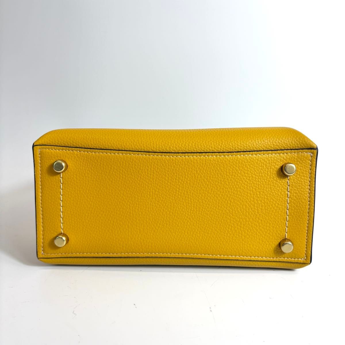 COACH Willow Tote 24 2WAY Handbag Pebbled Leather Mustard Yellow/Beige 24x20x11