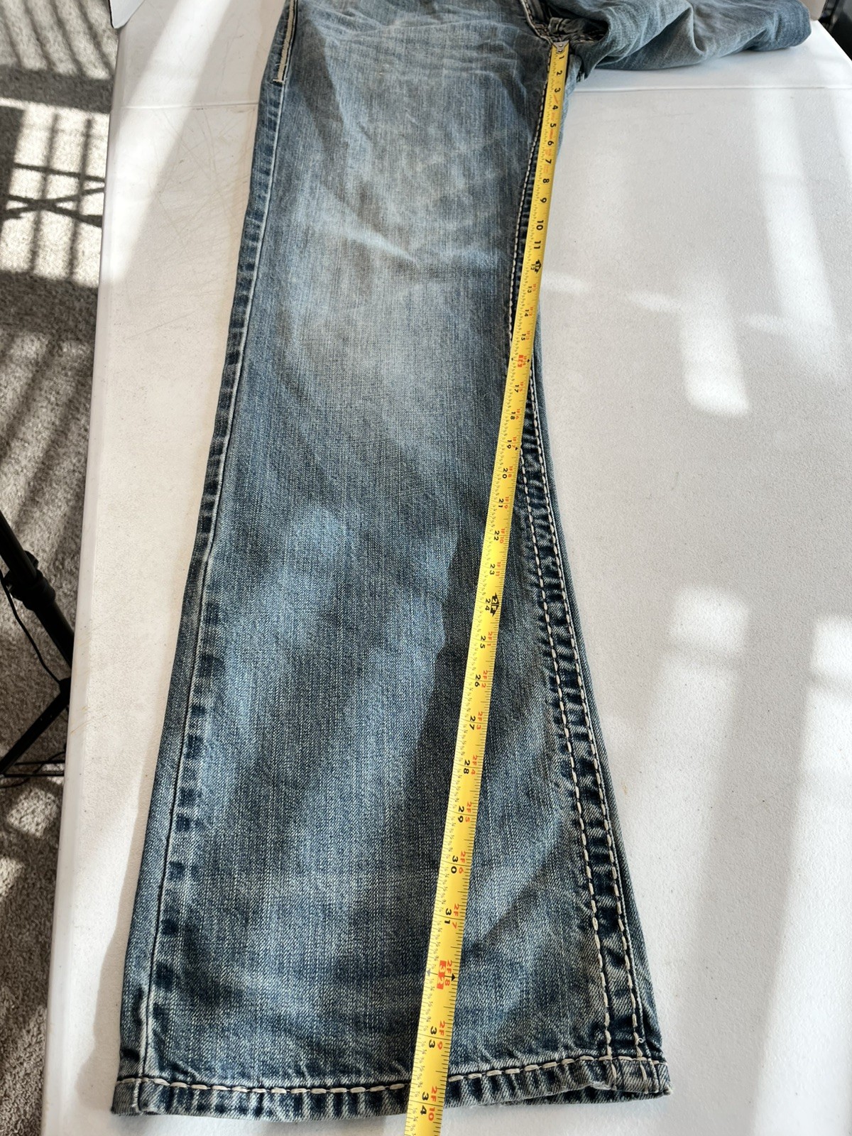 Wrangler Rock 47 Jeans Men’s Relaxed Boot Cut Thick Stitch Denim Size 32×36