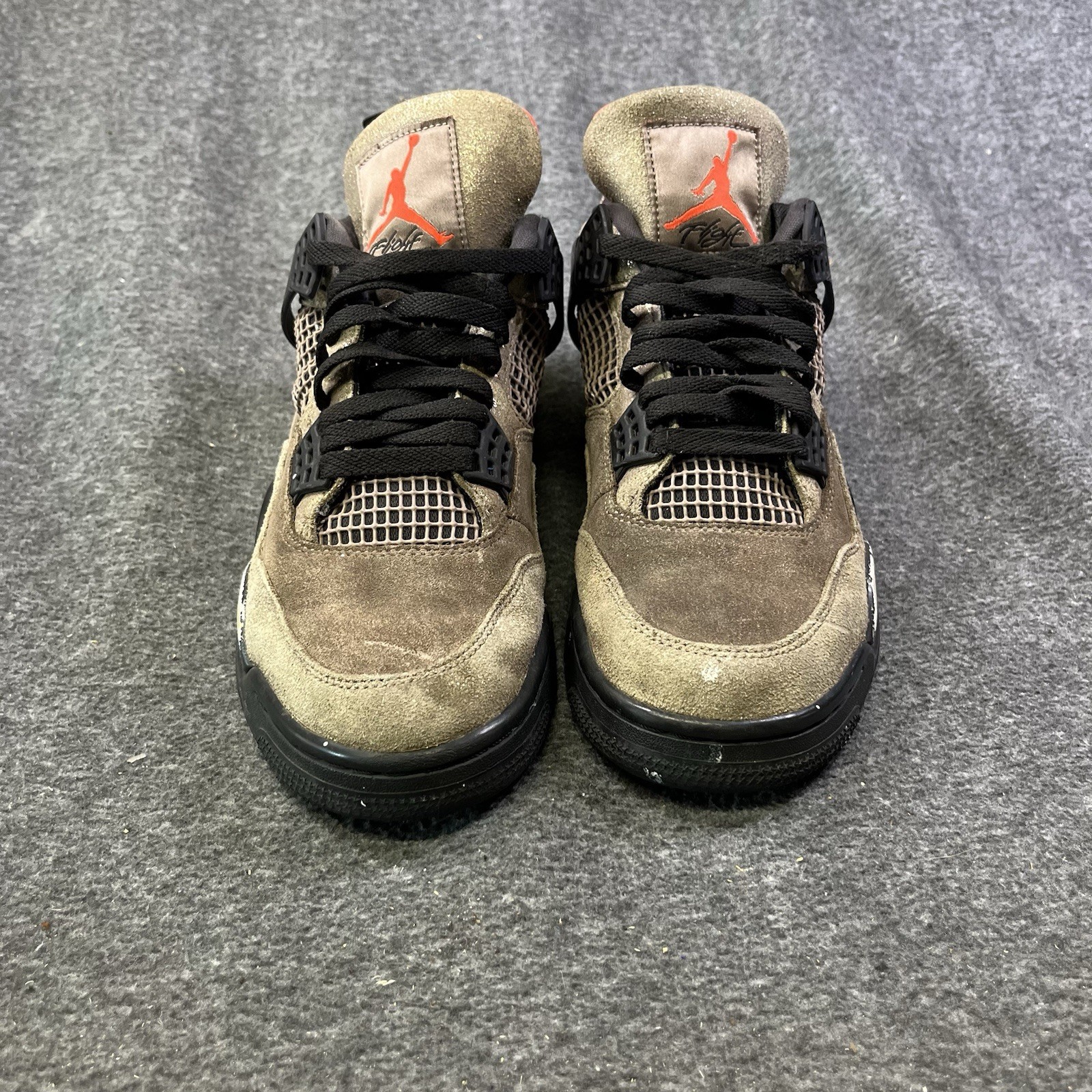 Air Jordan 4 Retro Taupe Haze Size 10 DB0732-200 2021