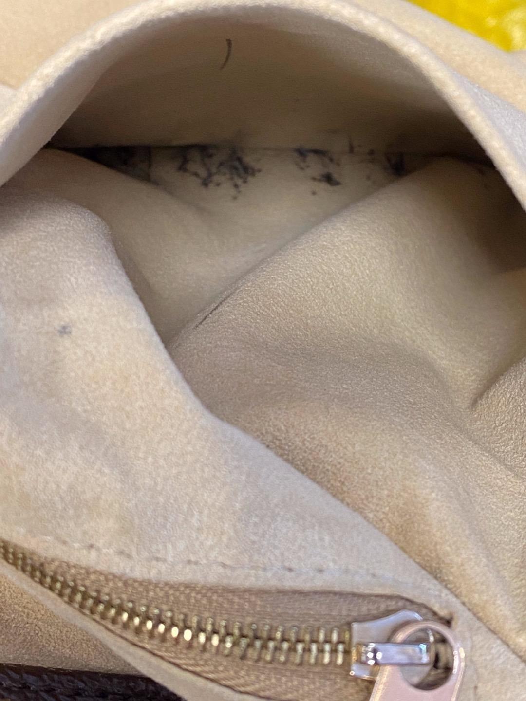 Authentic Louis Vuitton Monogram Artsy MM Shoulder Bag