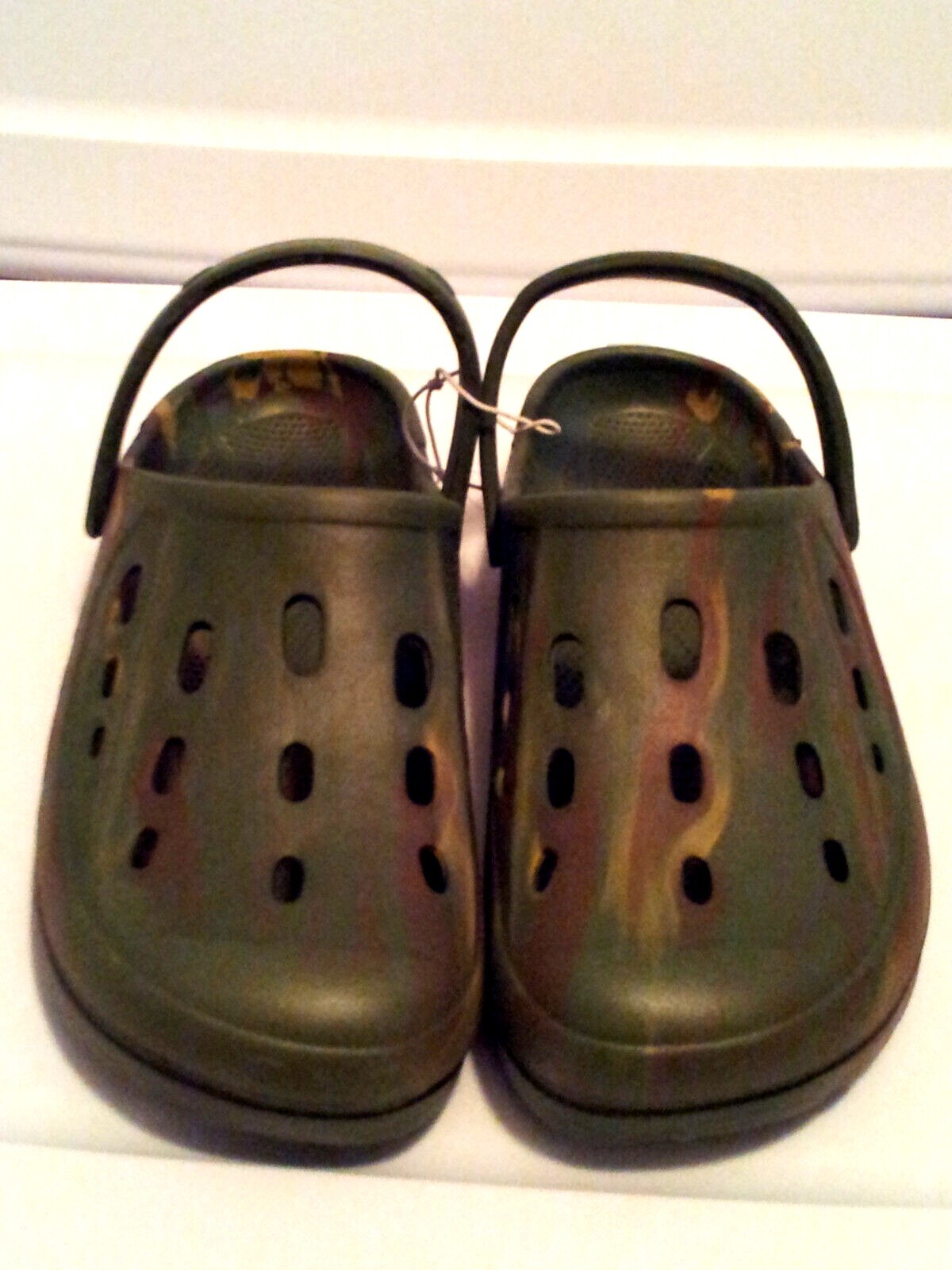 Camouflage Clogs Slip-On Shoes Size Men-9 Women-11 Moveable Straps Vented NEW