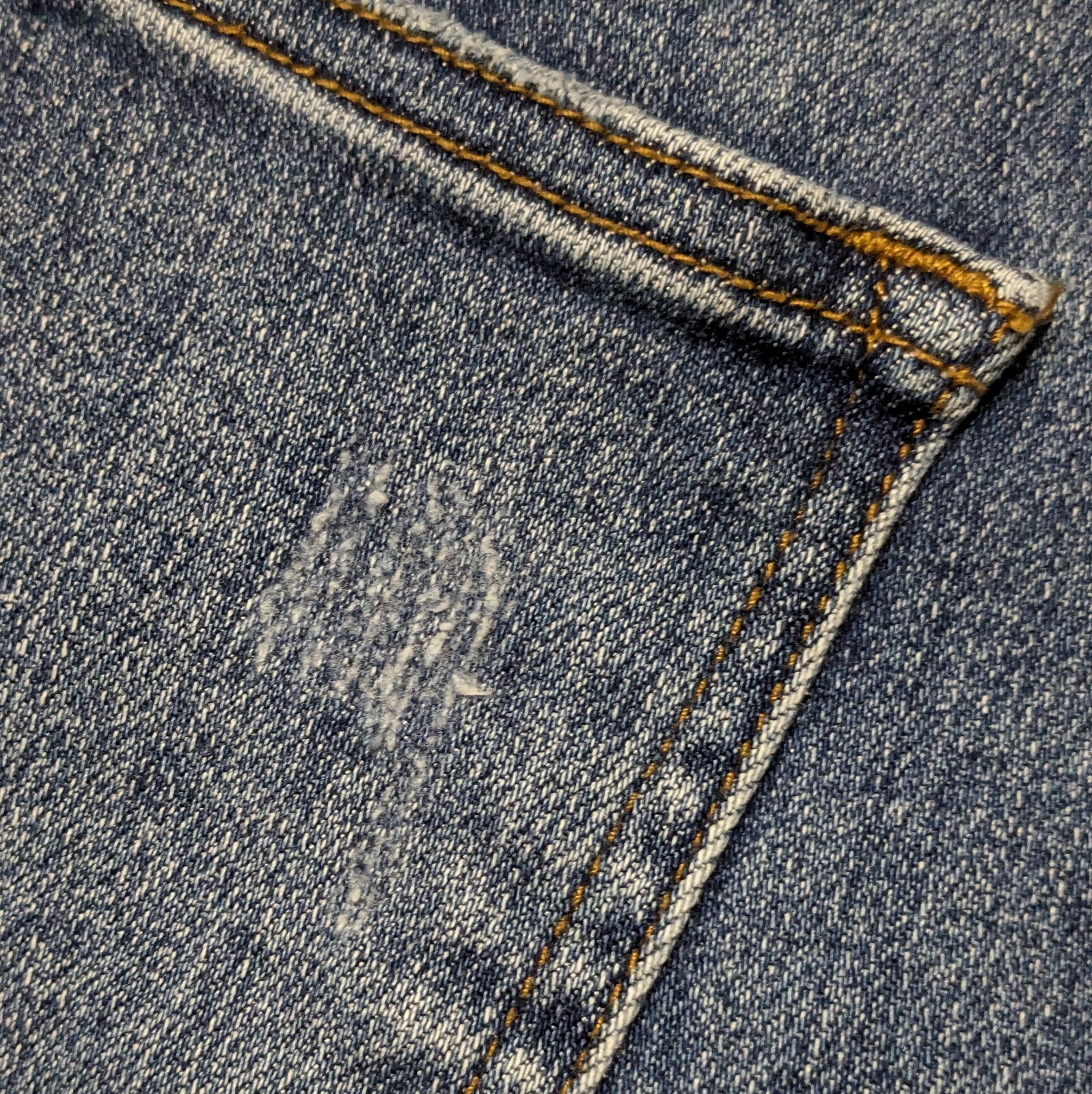 Risen Jeans Womens 2XL Blue Raw Hem Comfort Stretch Denim Lightly Distressed