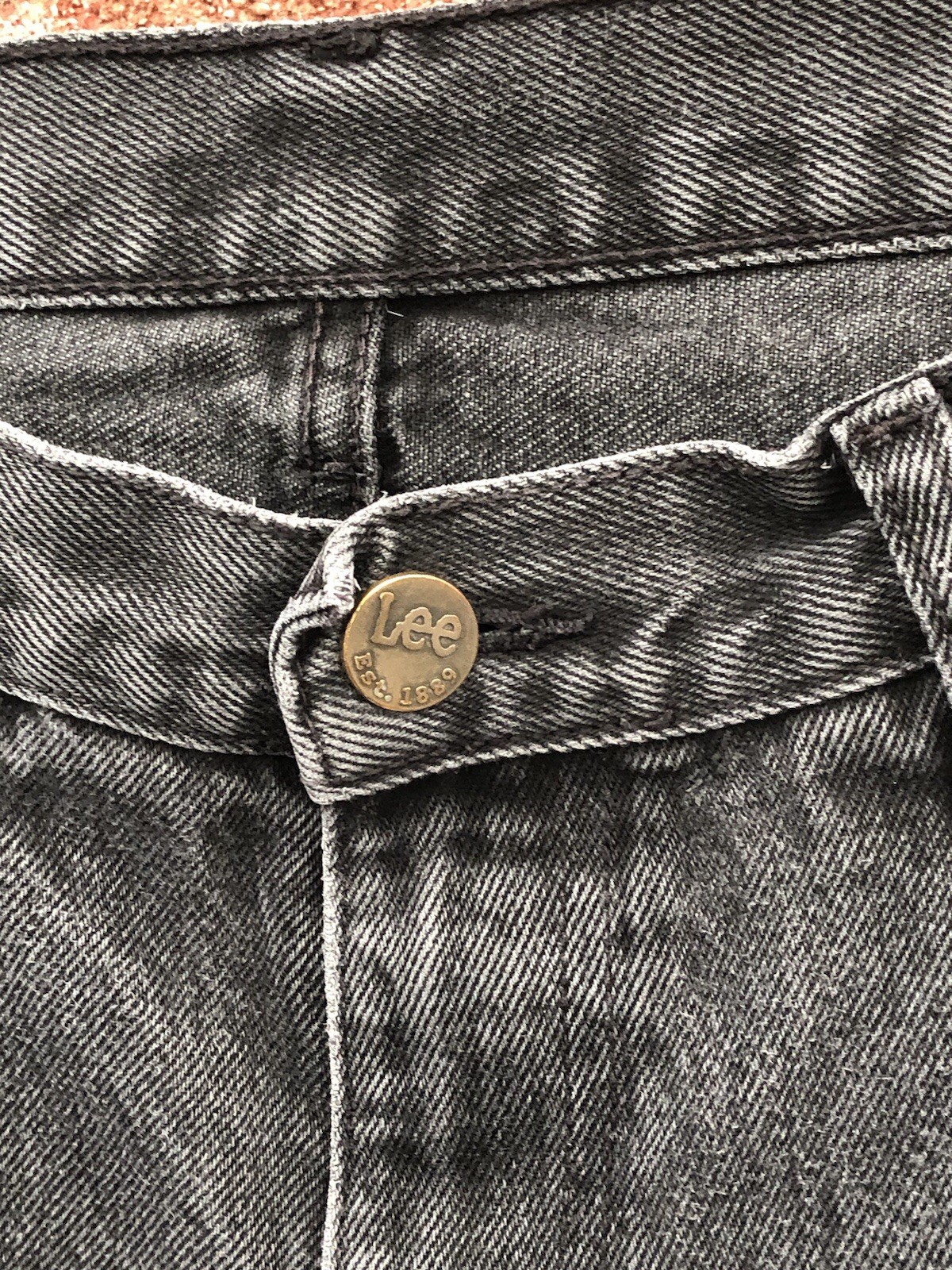 Lee Mens Brooklyn Comfort Jeans W32 (shrunken? check description)