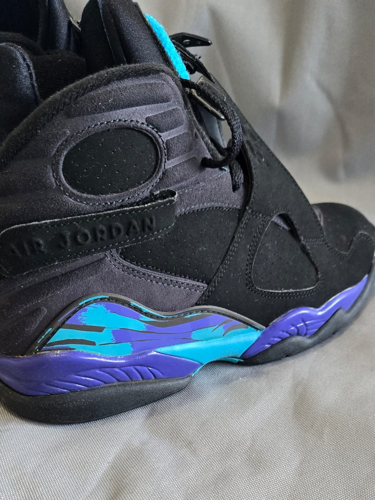 Air Jordan 8 Retro Black Bright Concord Aquatone Men’s US 9.5 UK 8.5 305381-041