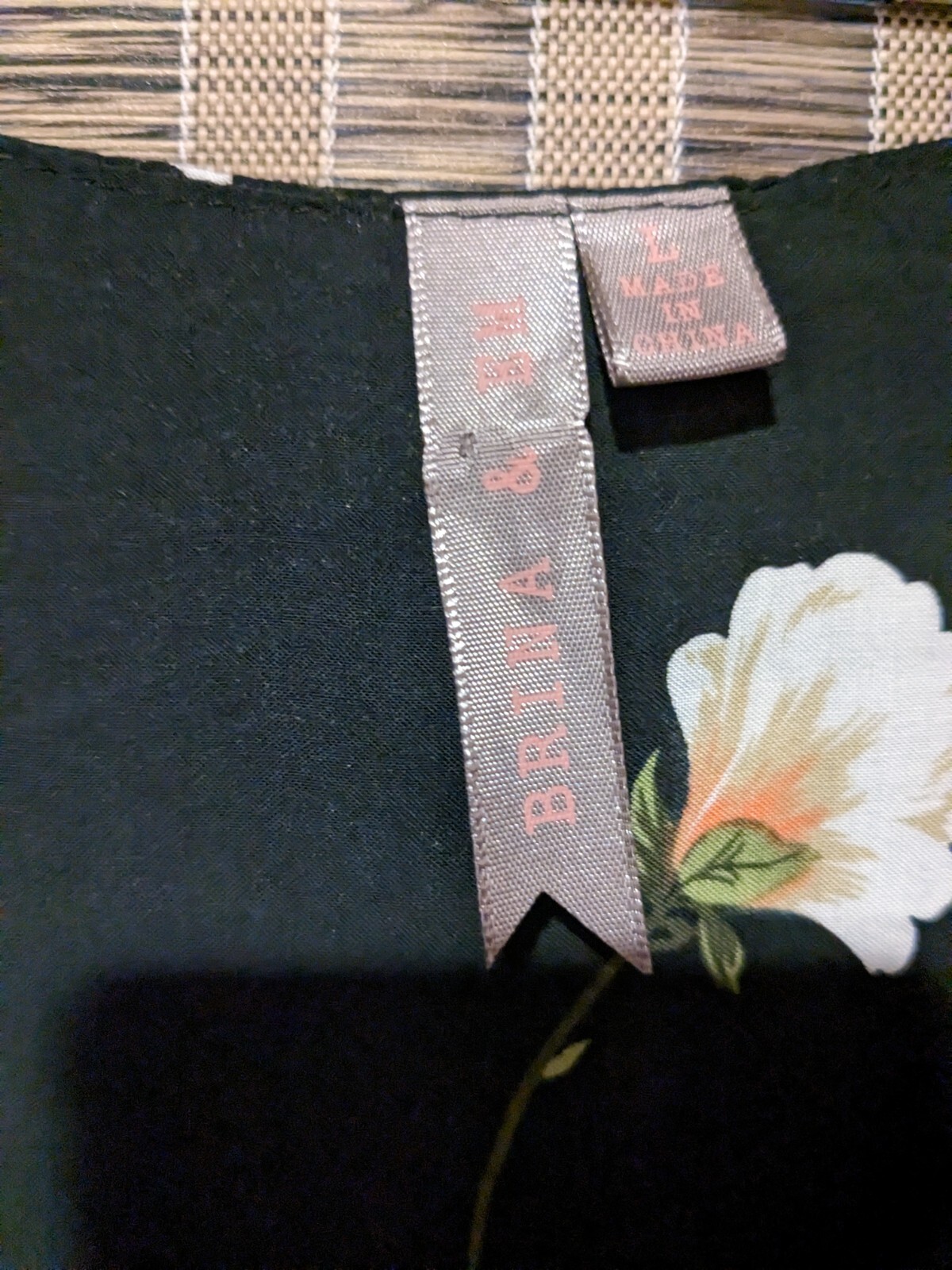 Brina & em Feminine Boho Cottage Core Floral Shirt Tab Sleeves Size L