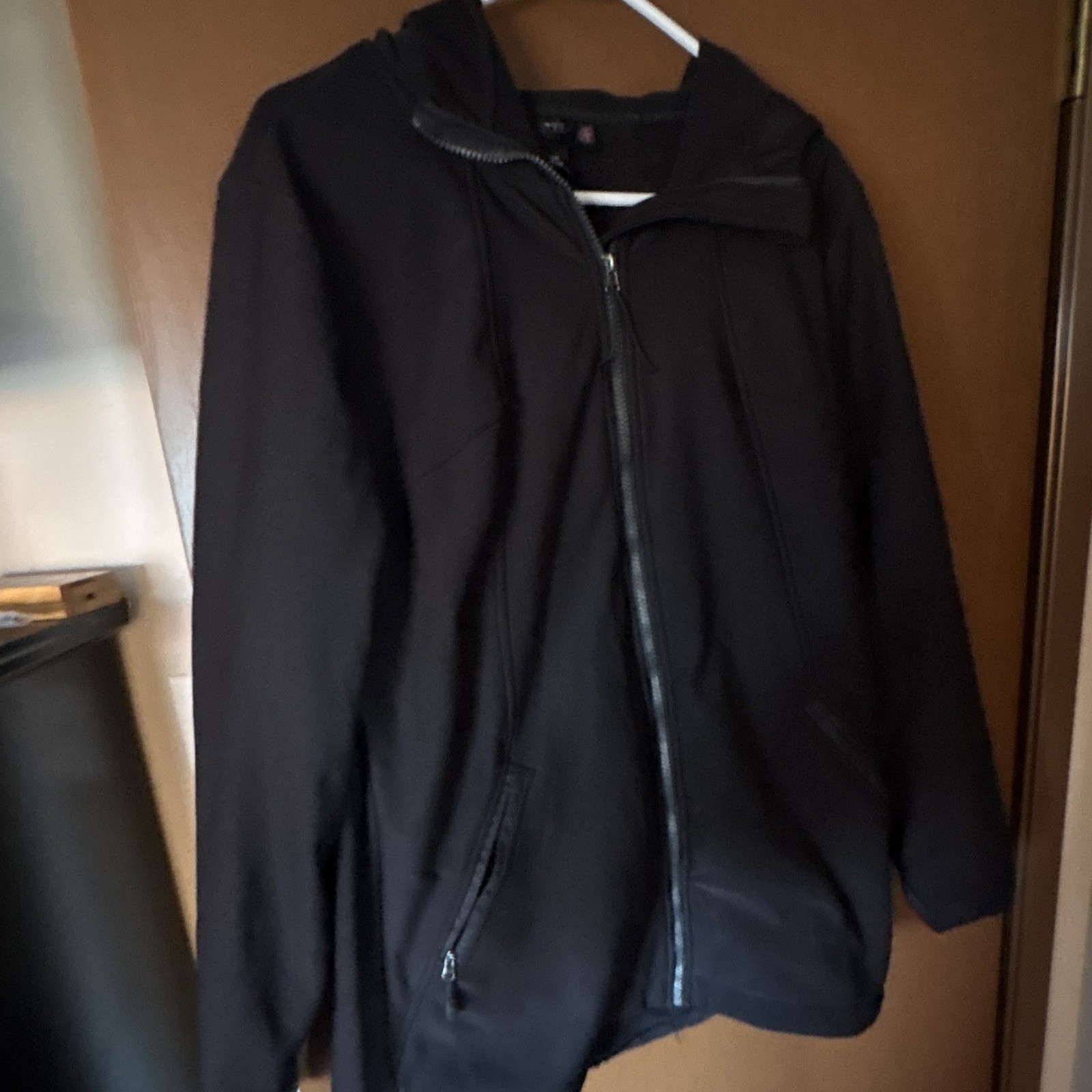 Swiss Tech Women’s Black Hooded Full Zip Mid-Length Jacket L Regular Fit