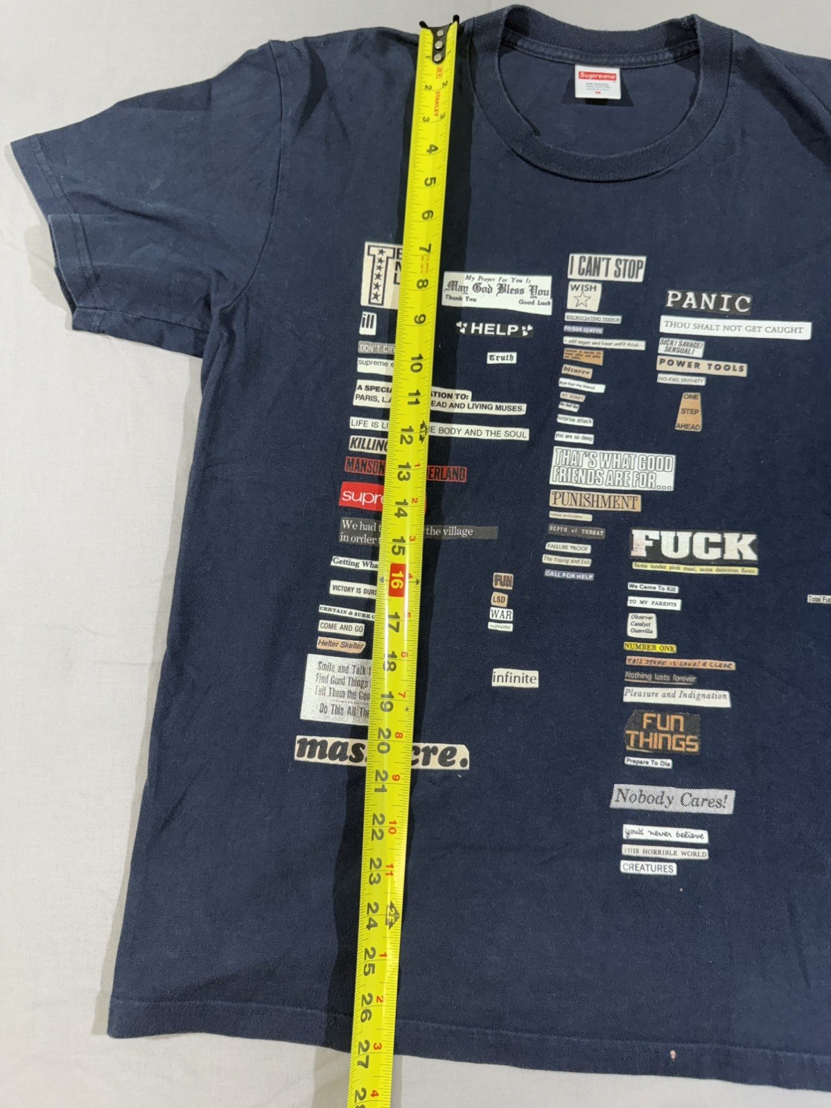 Supreme Cut-Outs Navy Graphic T-Shirt FW18 Size Medium