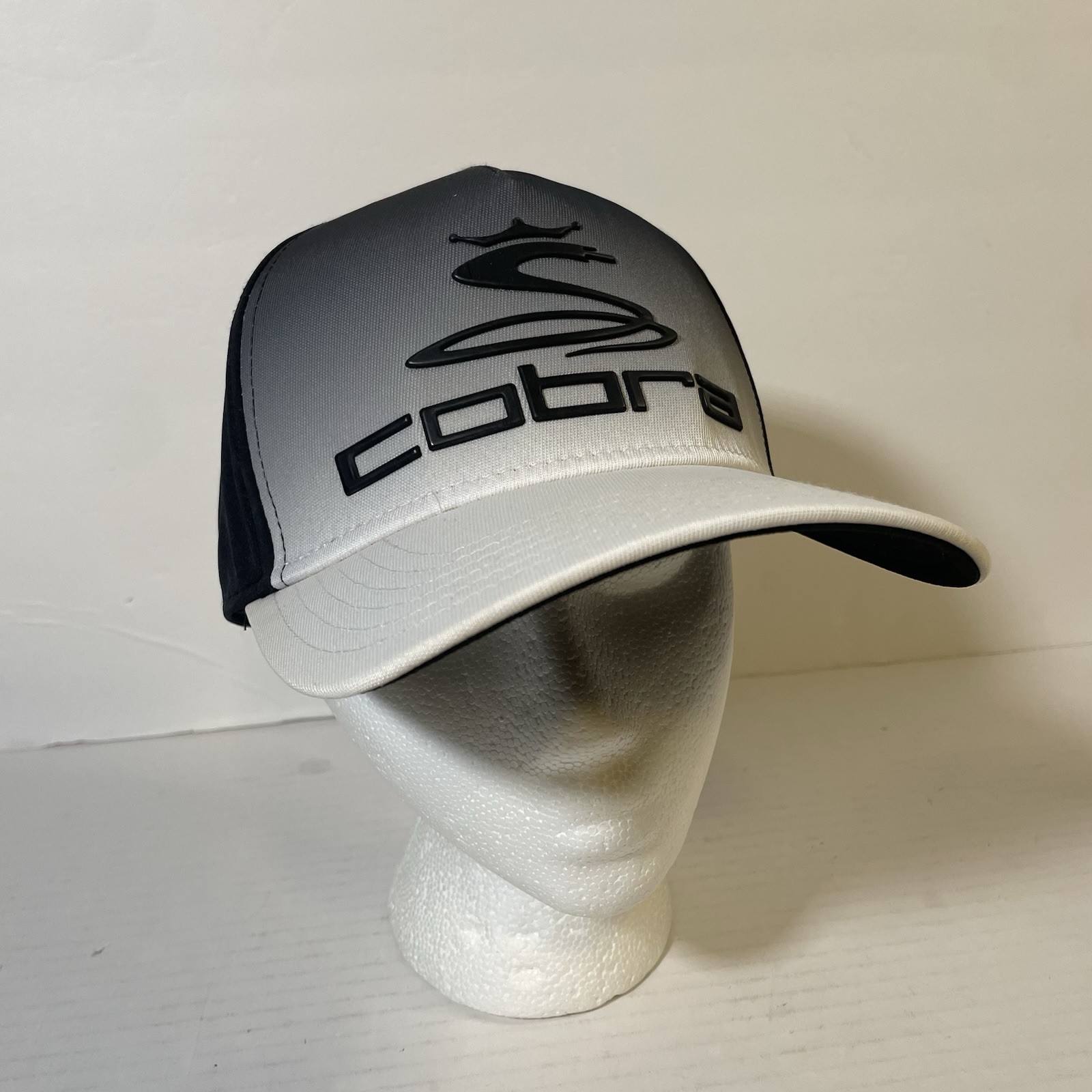 Cobra Puma Fitted Baseball Golf Cap Hat Black Small Medium Embroidered
