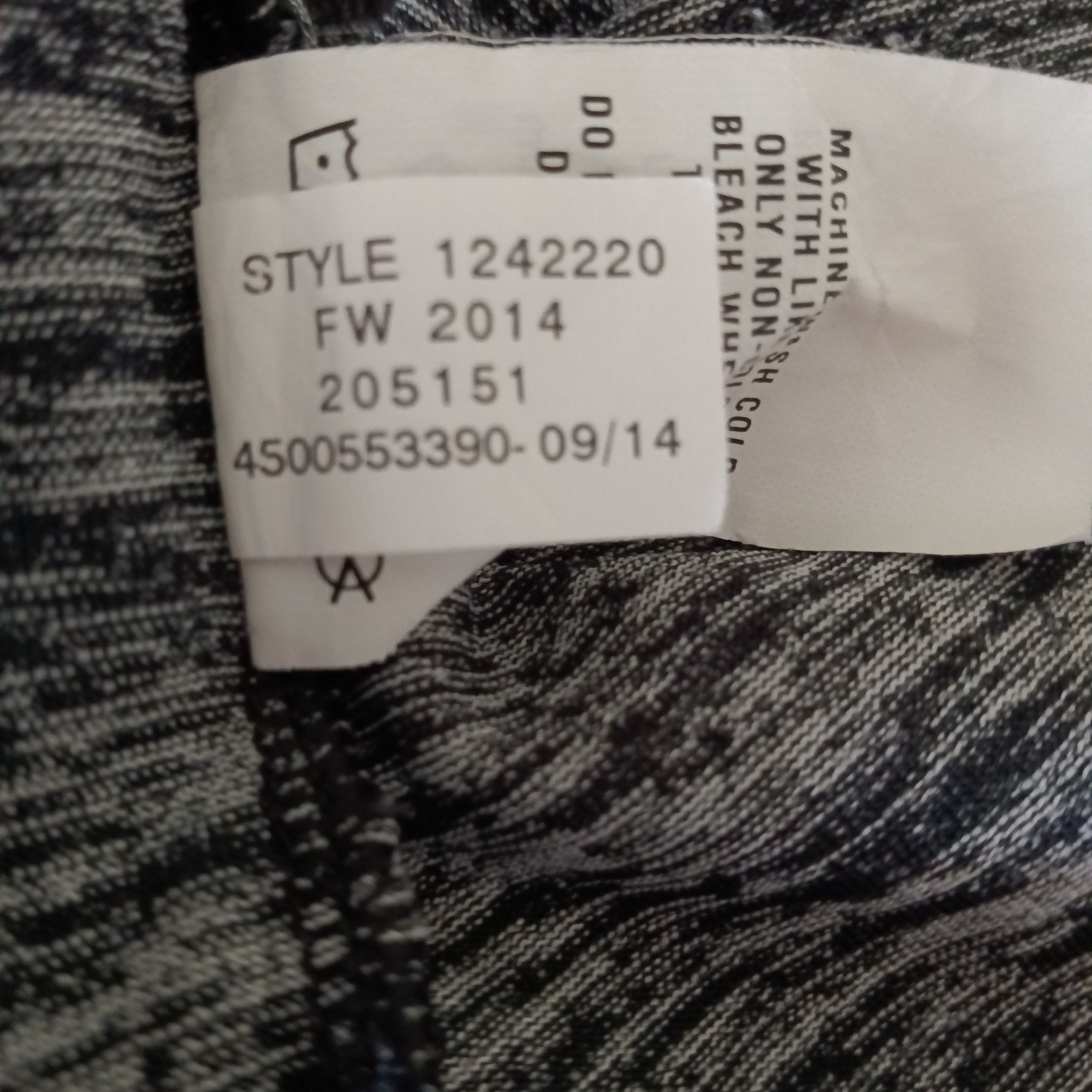 Under Armour Mens Medium HeatGear 1/4 Zip Pullover Grey Space Dye 1242220