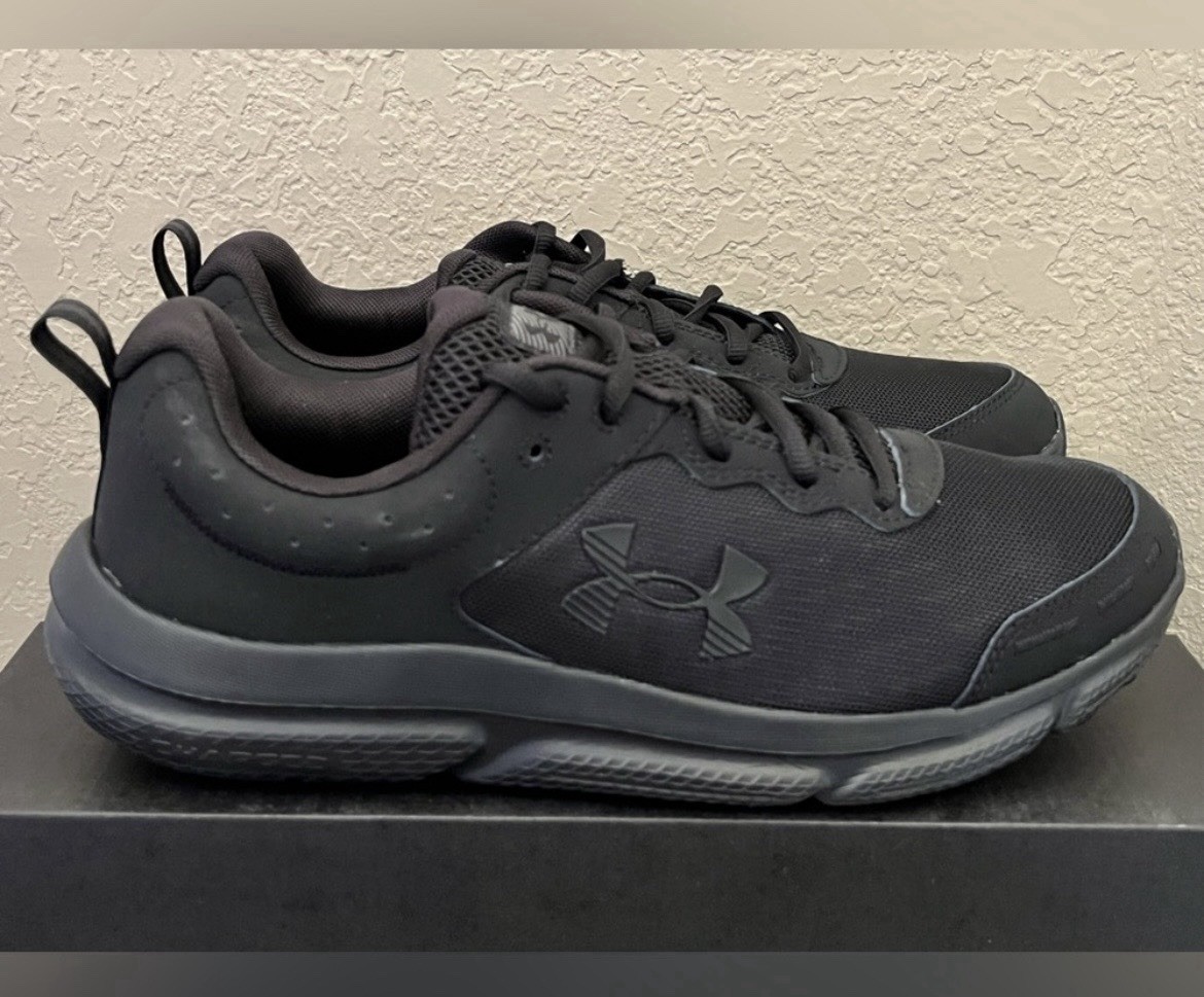 Under Armour Men’s Charged Assert 10 Shoes Black Color Size-10