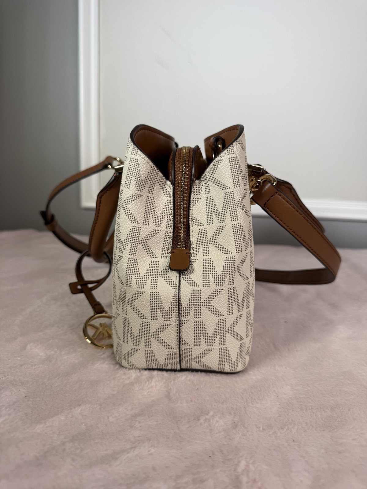 Michael Kors small satchel vanilla monogram