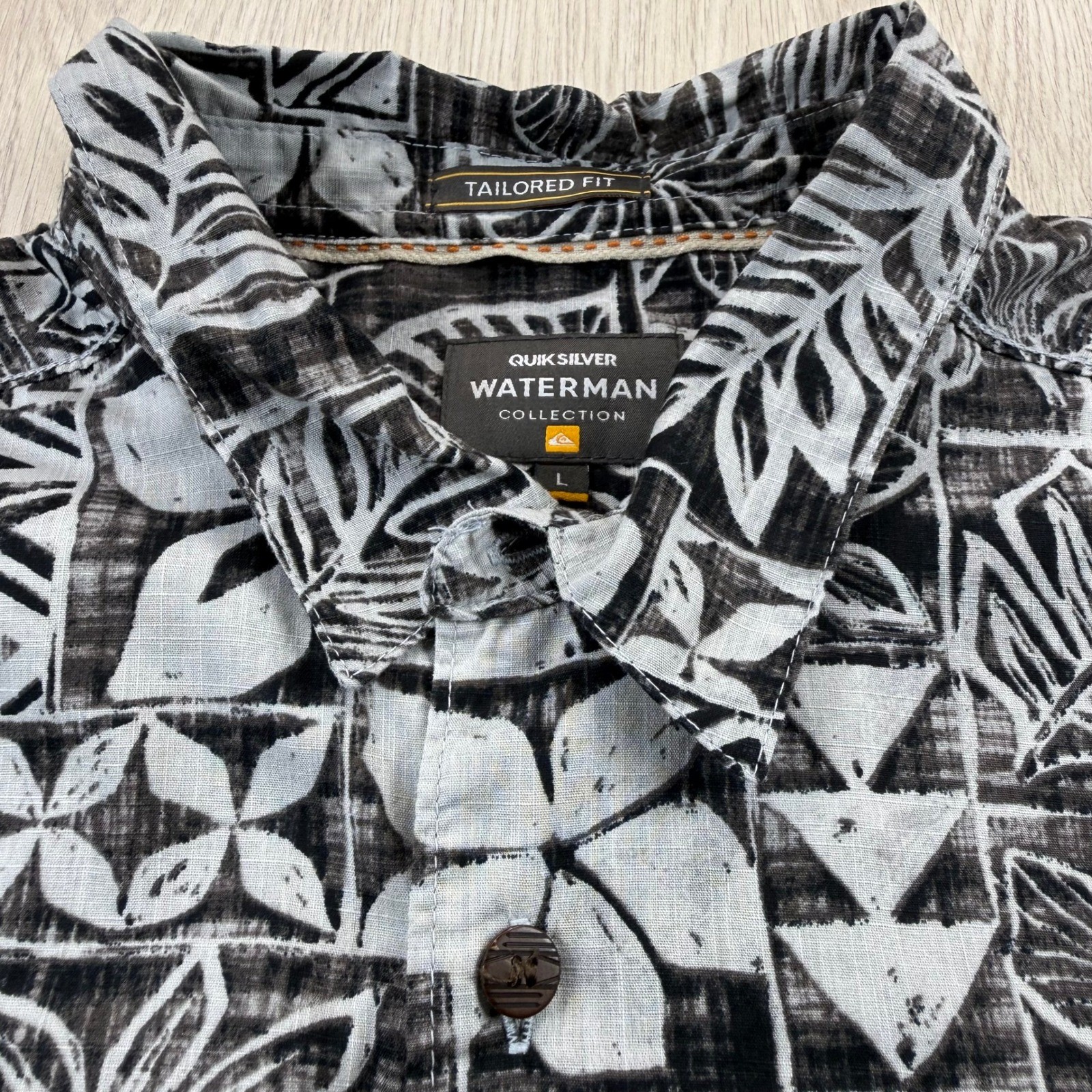 Tropical Button Up Quiksilver Waterman Mens Lg Tailored Fit Linen Blend Shirt
