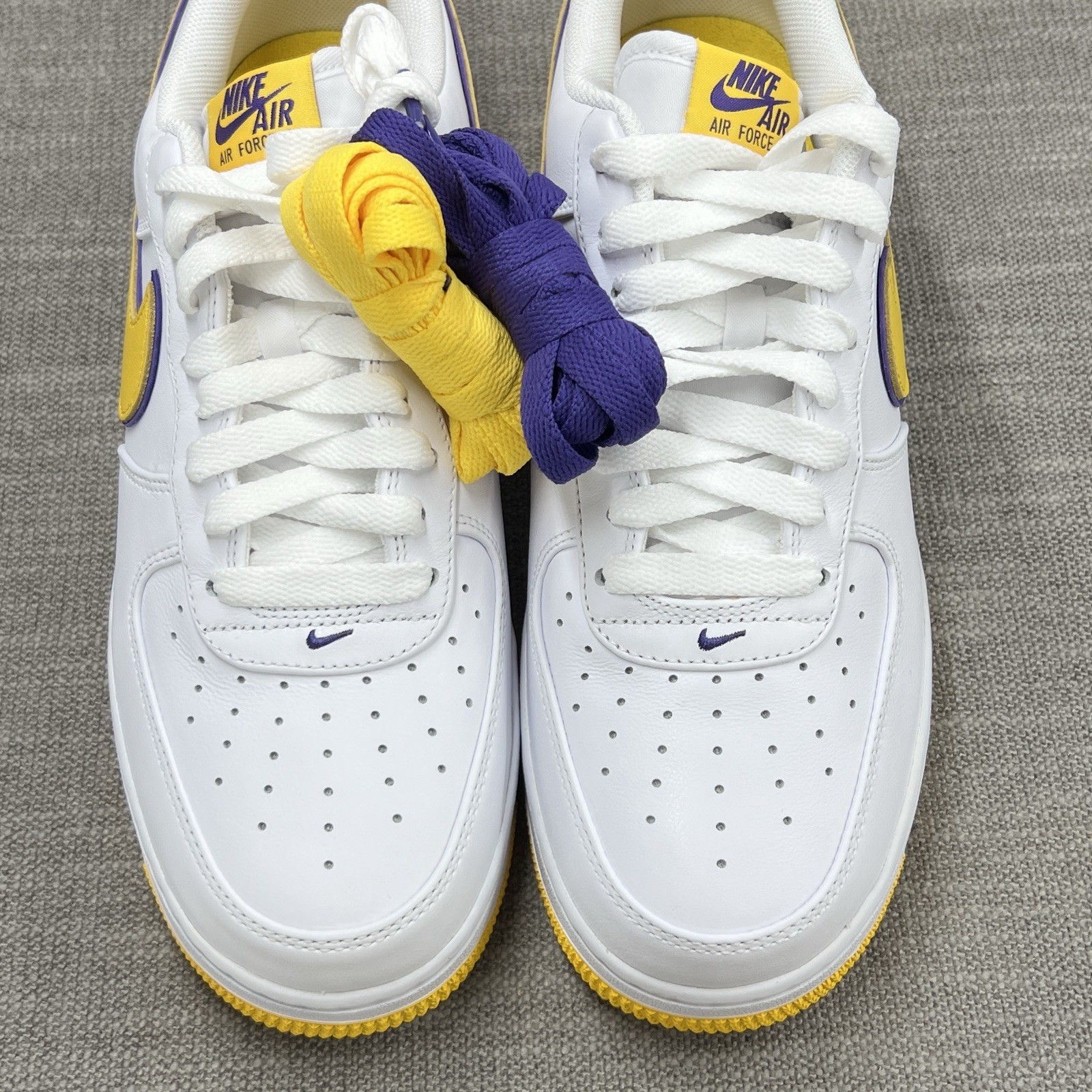 Nike Air Force 1 Low Retro QS AF1 Kobe Bryant Lakers Home Mens 11 [FZ1151-100]