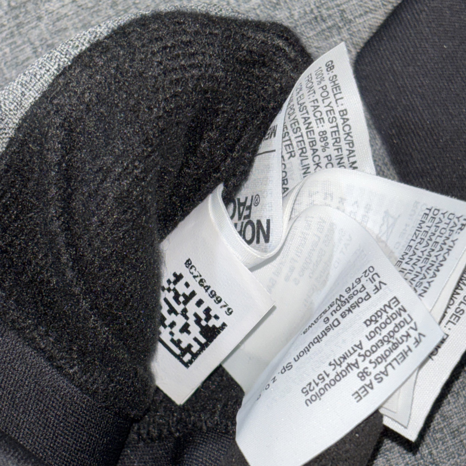 The North Face Men’s Apex Insulated Etip Gloves medium -Gray