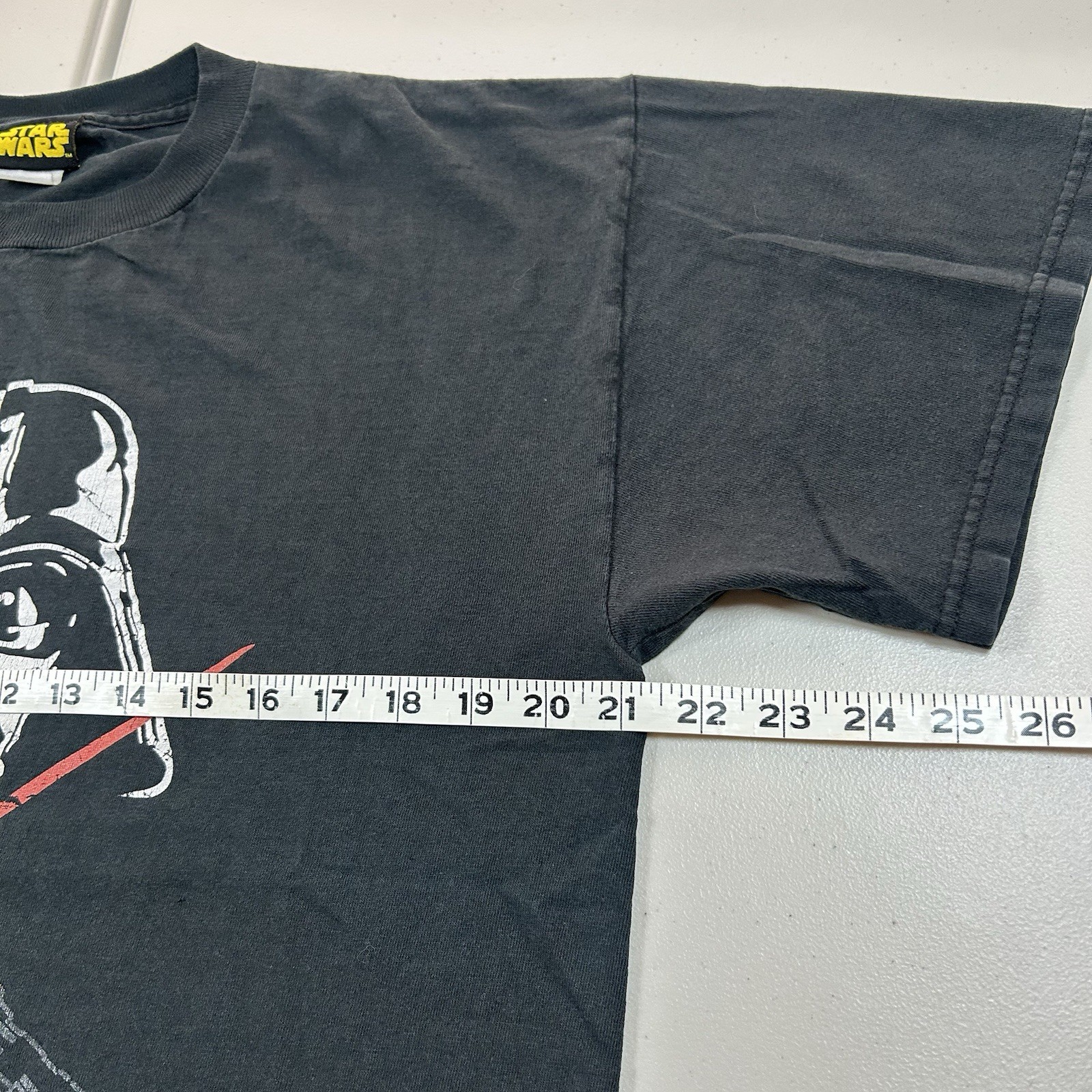 Vintage y2k Star Wars Darth Vader Graphic T Shirt Size Large Helmet Anakin Sith
