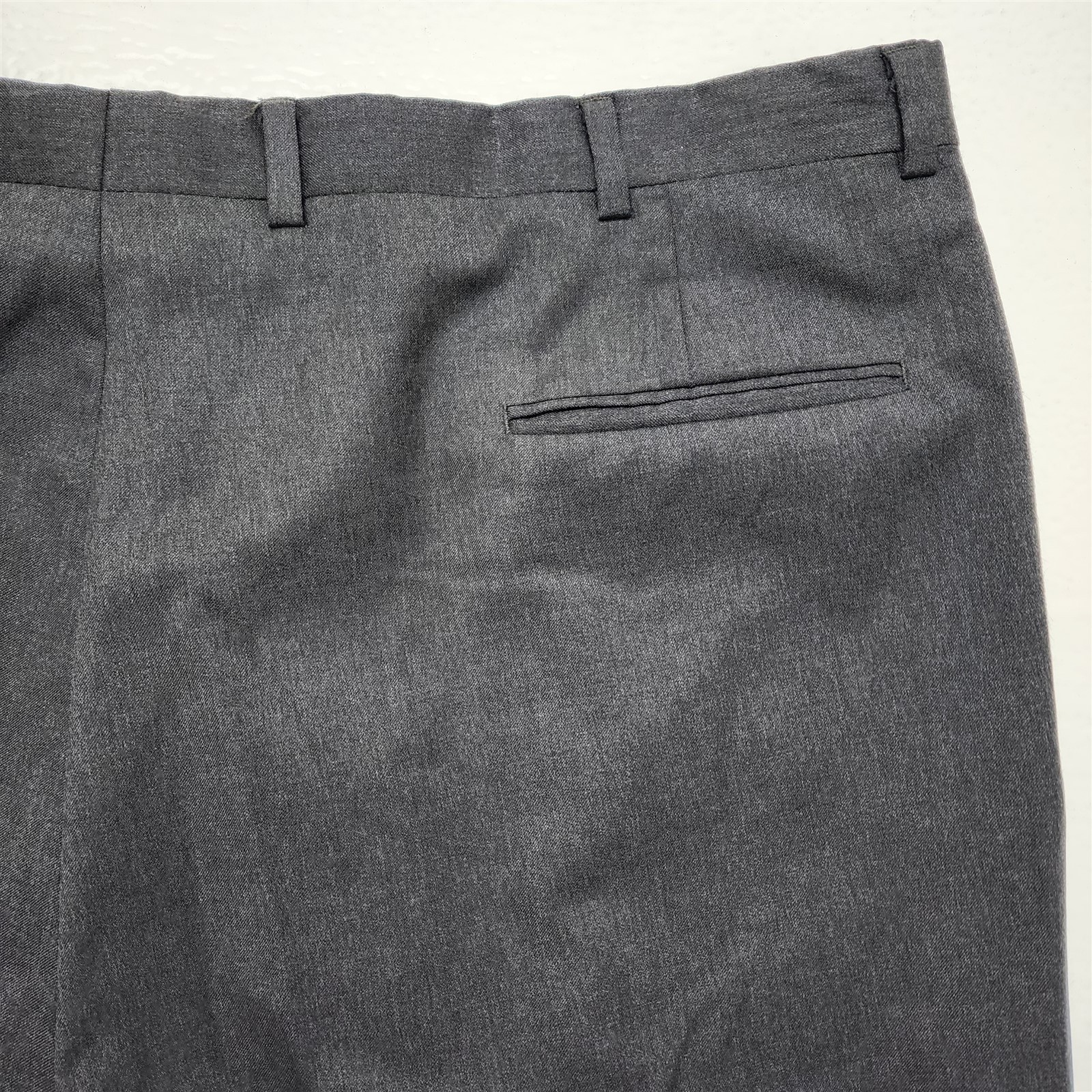 Vtg Hart Schaffner Marx USA 48R 42×30 Gray Gold Trumpeter Strong Shoulder Suit