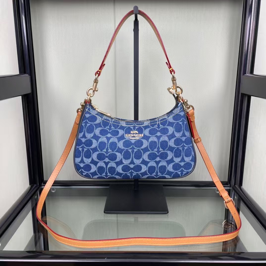 COACH Denim Women’s Shoulder Bag – Without Cherry Pendant