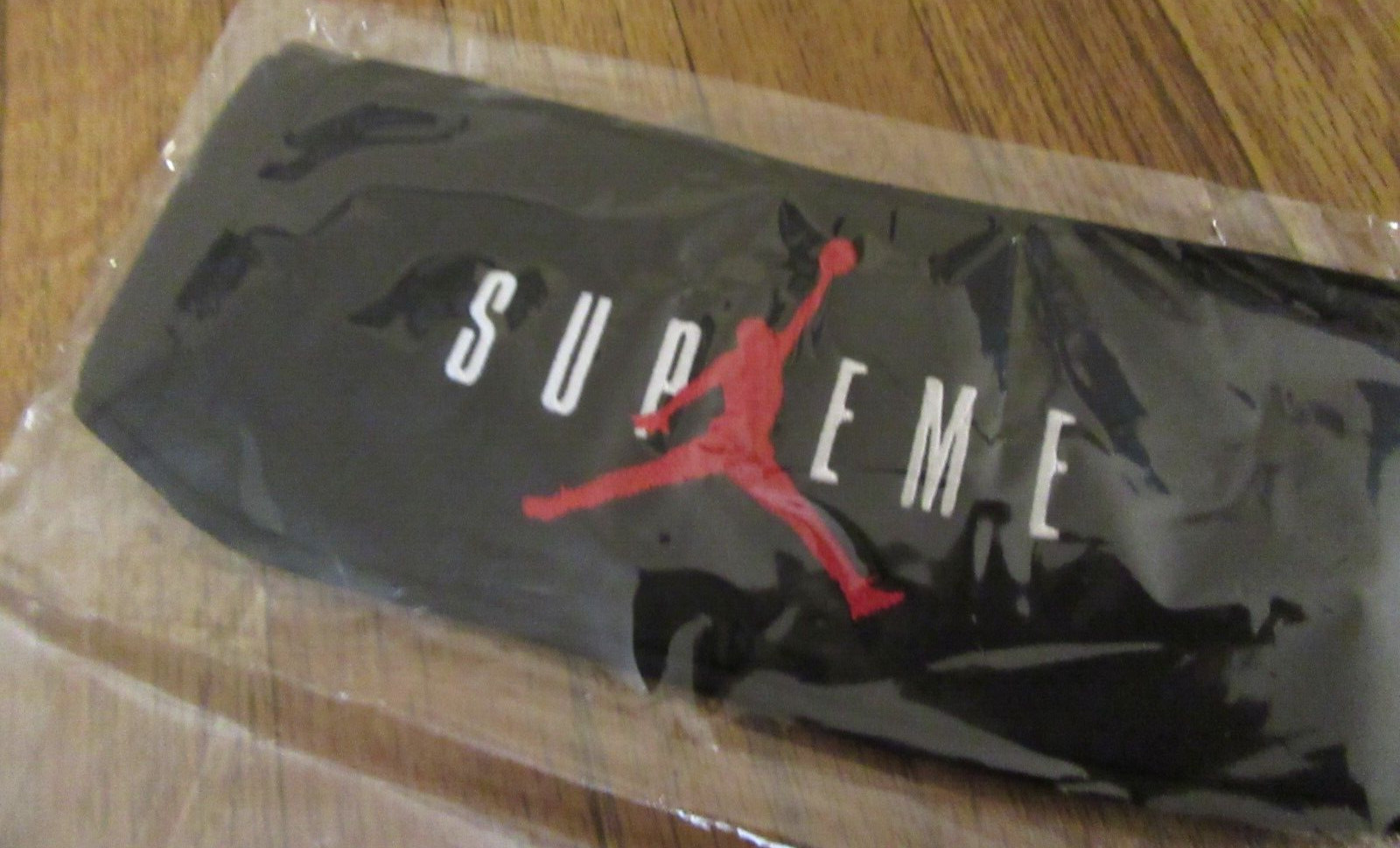 Supreme Jordan Headband Black FW24 Supreme New York 2024 Brand New Free U.S. S&H