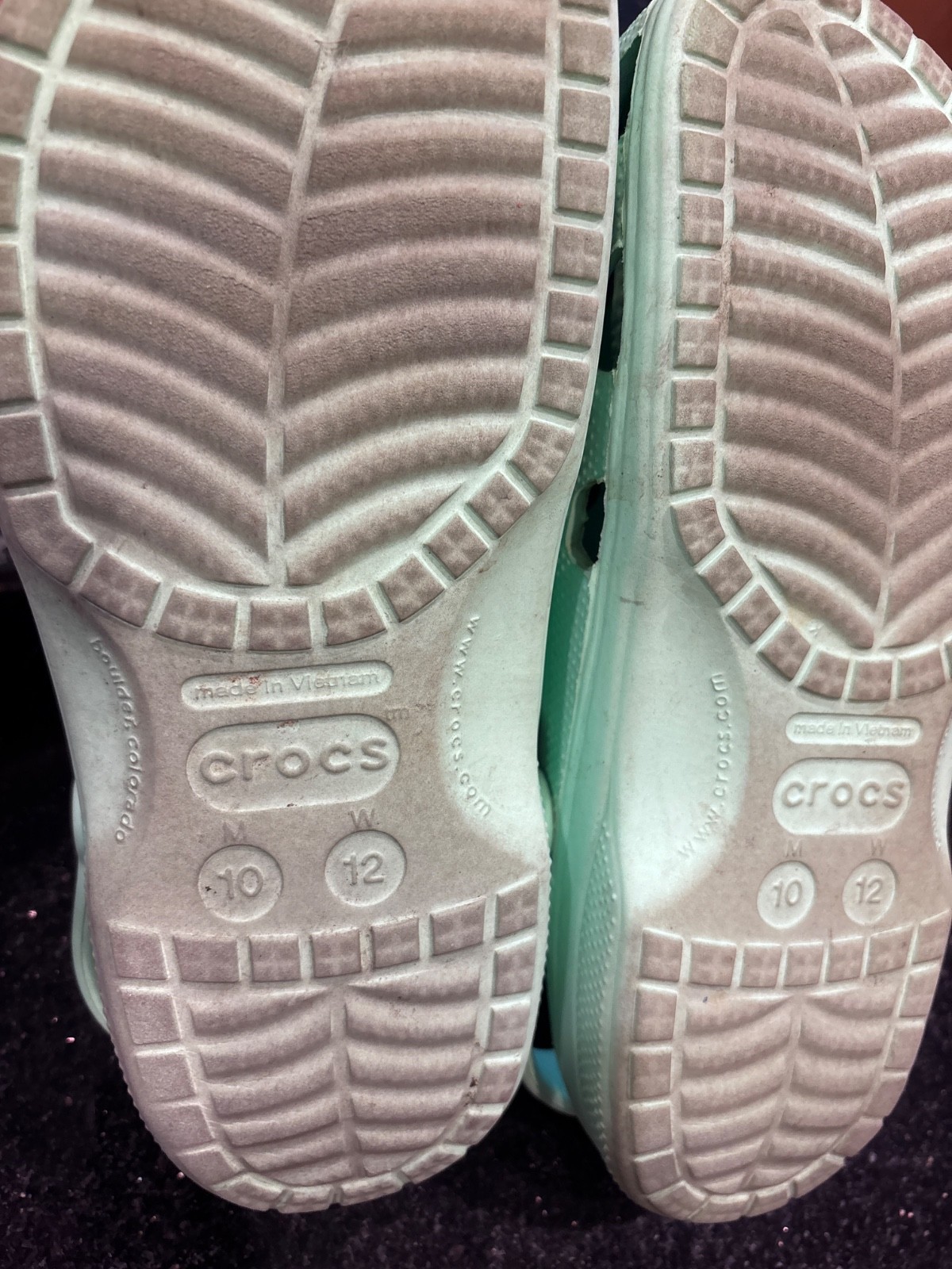 Crocs Baya Clog Mint Size M10/W12 w/ Grogu Baby Yoda Jibbitz