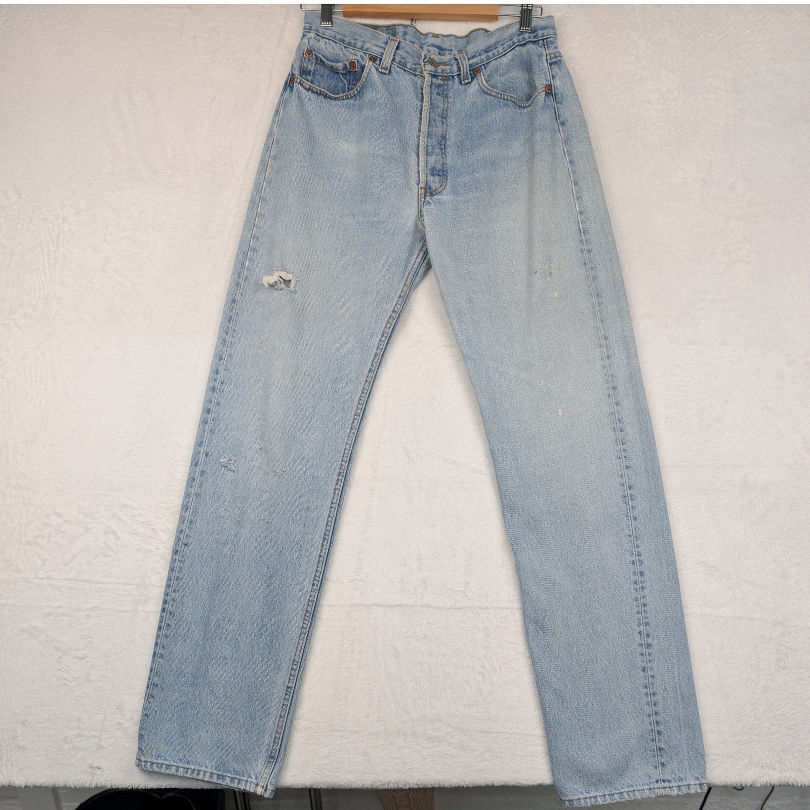 VTG Levi’s 501 Jeans Men 28×32 Ice Blue Straight Leg Button Fly Distressed 90s