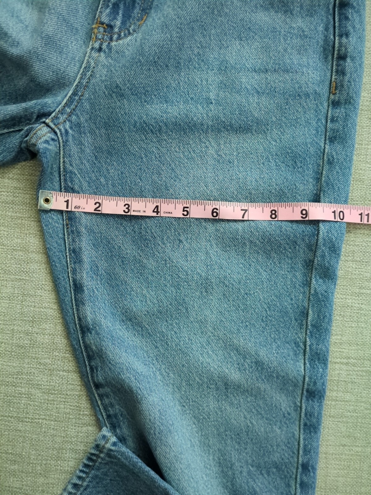 Pacsun Mom Jeans Light Wash Size 24 High Rise (24×28) NWT