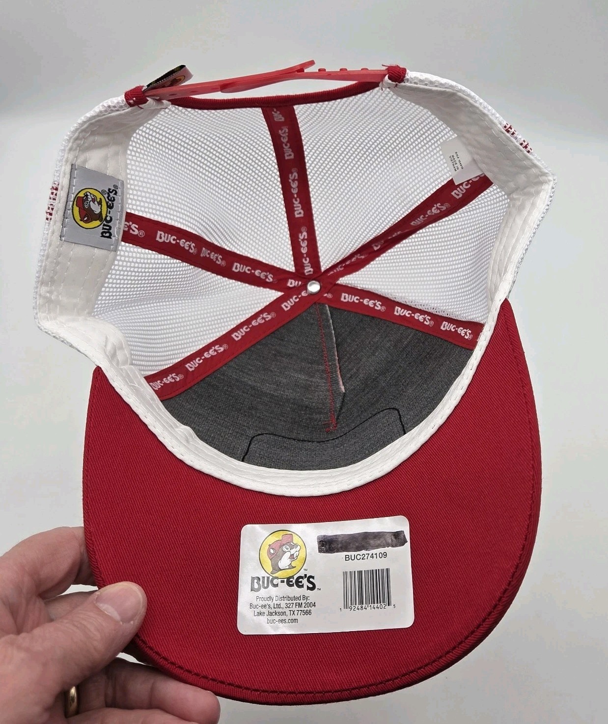 Buc-ee’s Beaver Christmas Holiday Plaid Trucker Hat Snapback Cap Unisex