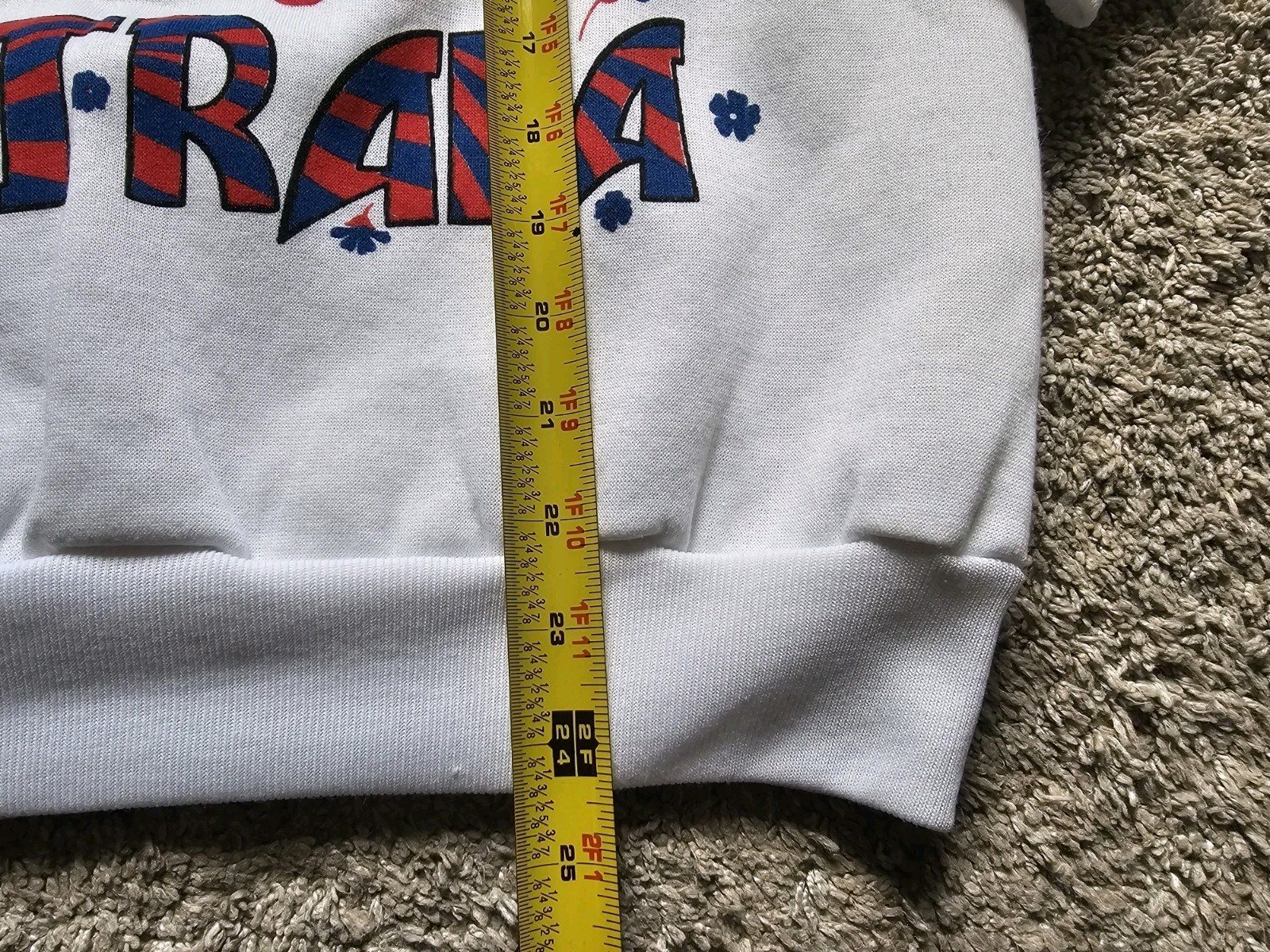 Vintage Koli Sport Australia Koala White Sweater Women’s Size Large