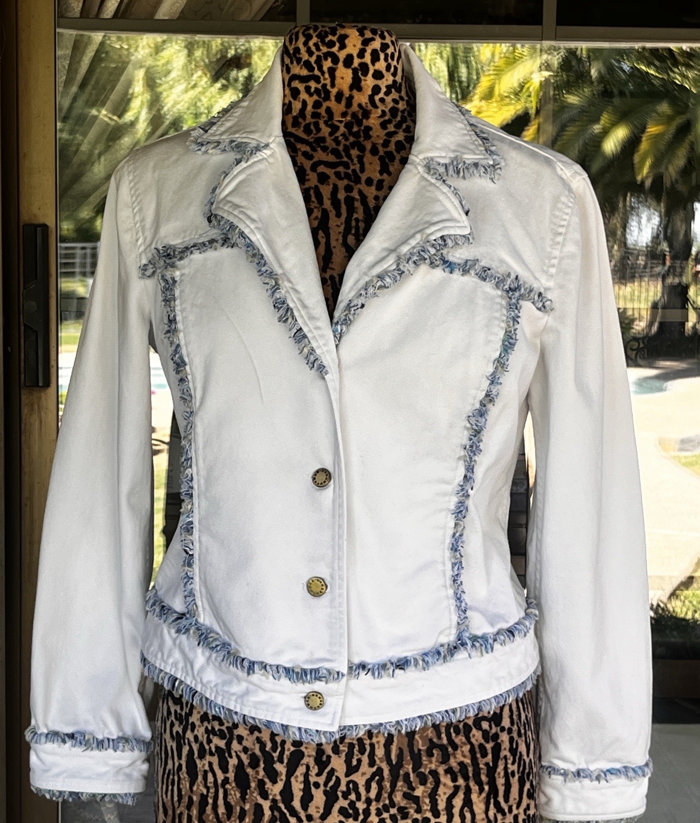 White Denim Jacket Fringe Trim Dana Buckman Sz 10 Petite