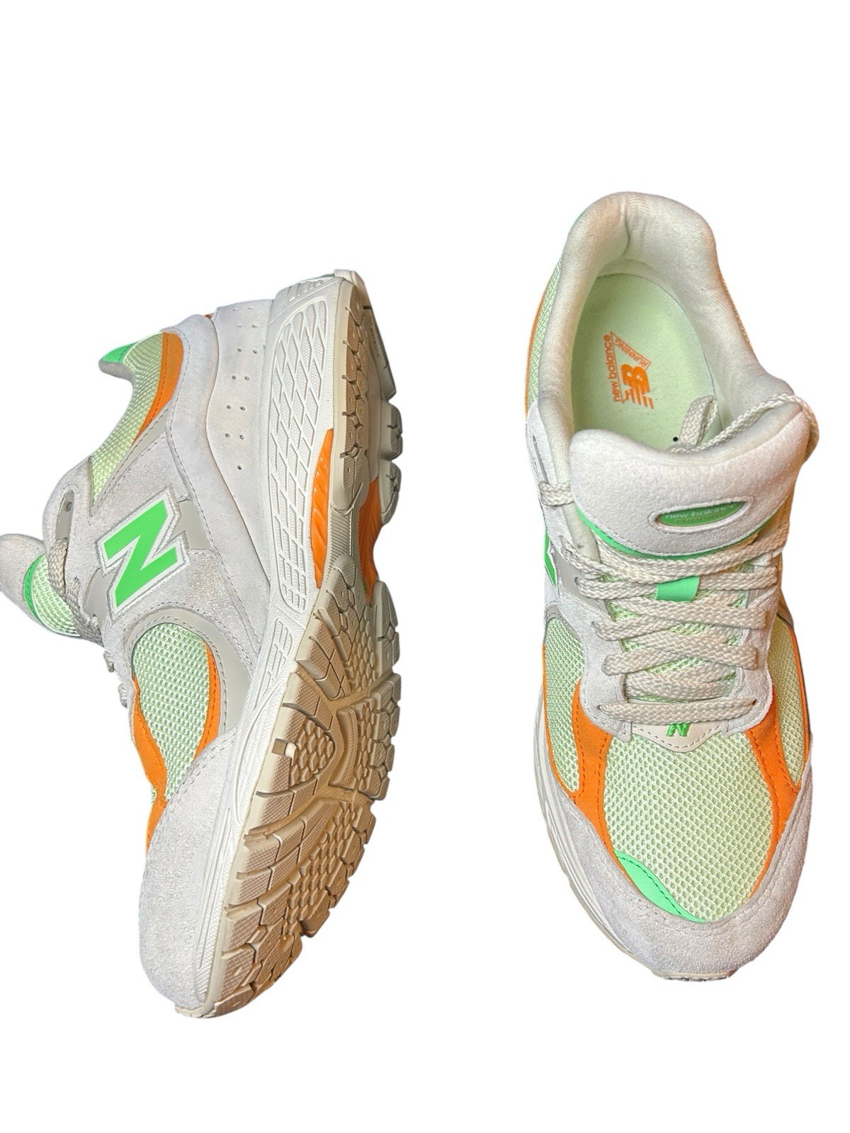 New Balance 2002R Men’s Low Top Lace-Up Gray/Green/Orange Sneakers U2002RZD