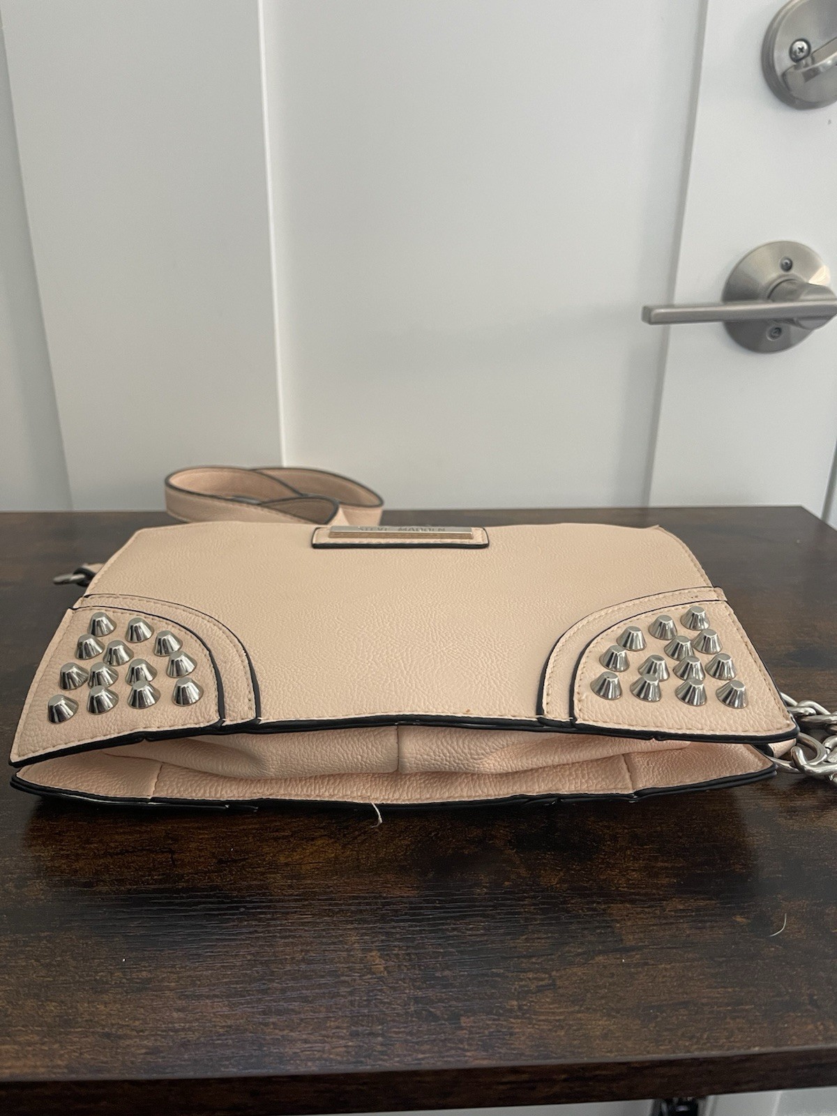 Steve Madden Beige Studded Crossbody Bag Zip Top Chain Strap Silver Small