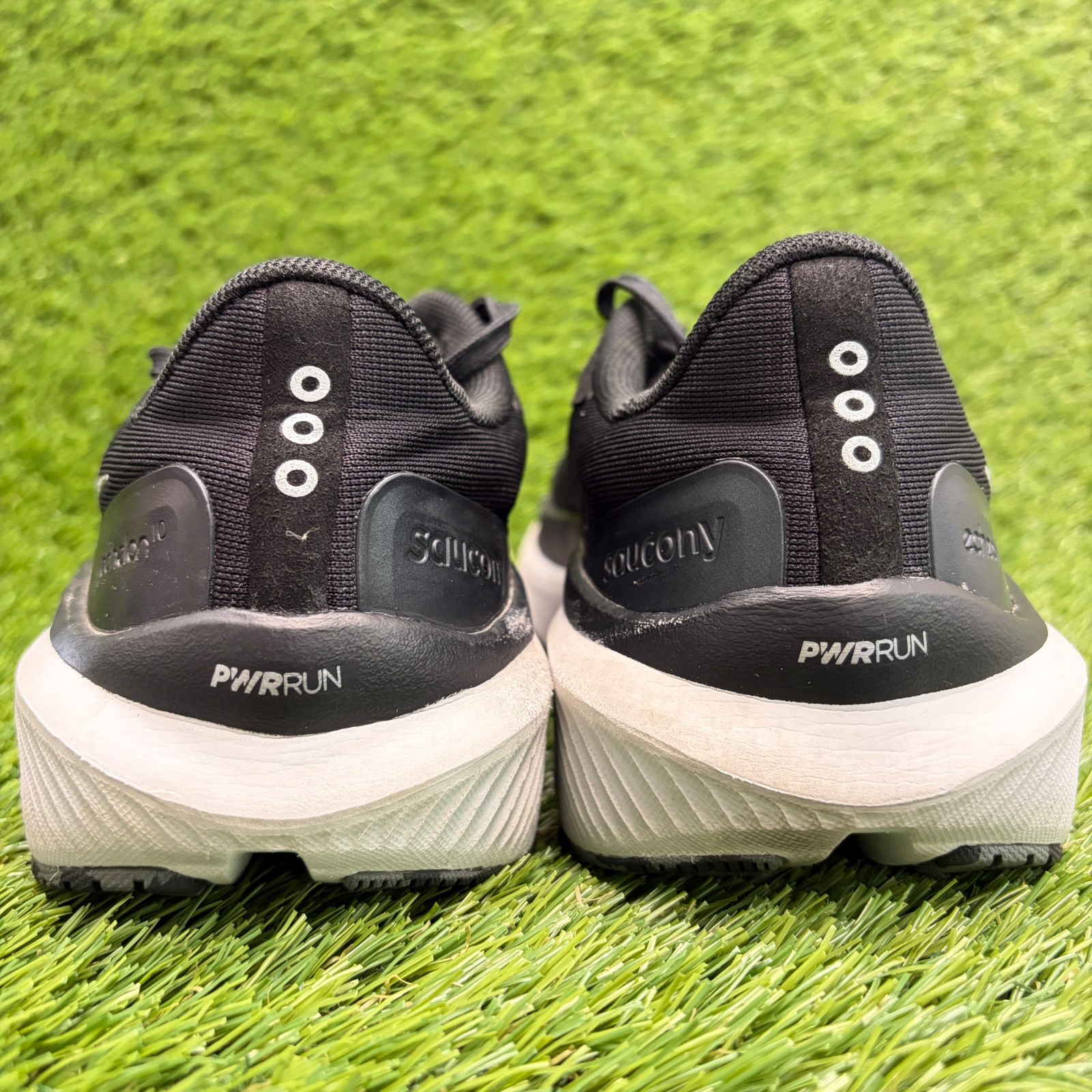 Saucony Echelon 10 Womens Size 7.5 Black White Athletic Running Shoes Sneakers