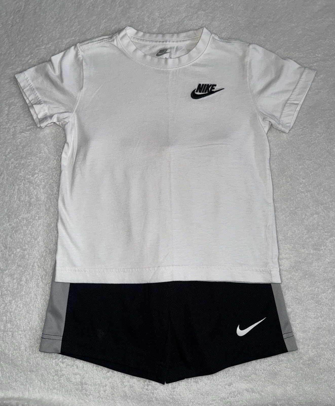 Size 7 (5 Outfits) “Nike” Logo T-Shirt & Shorts 2 Piece Outfit Set