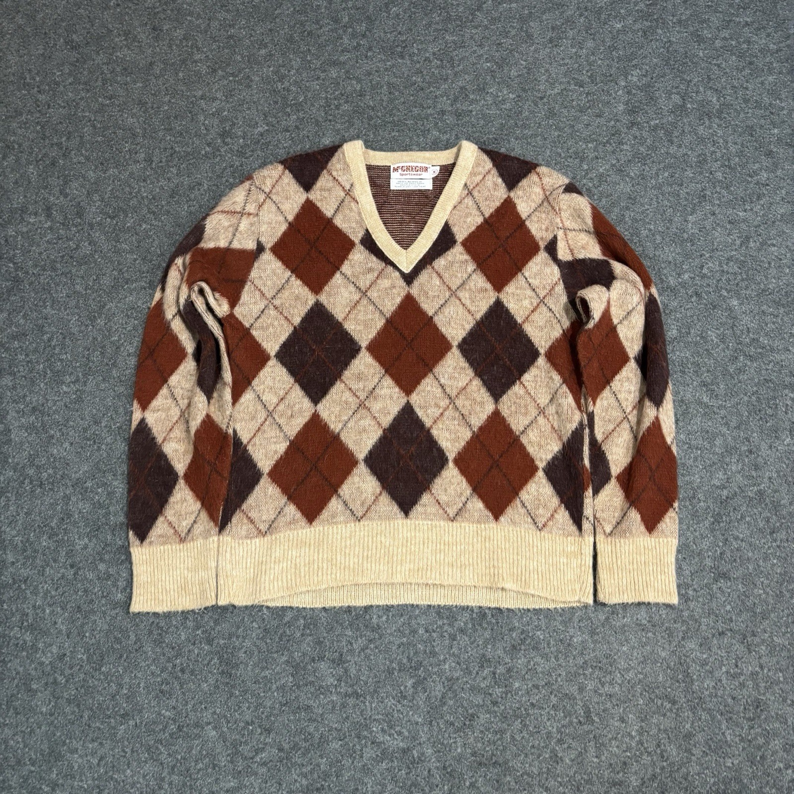 Vintage McGregor Sportswear Argyle V-Neck Sweater Size Medium USA Acrylic