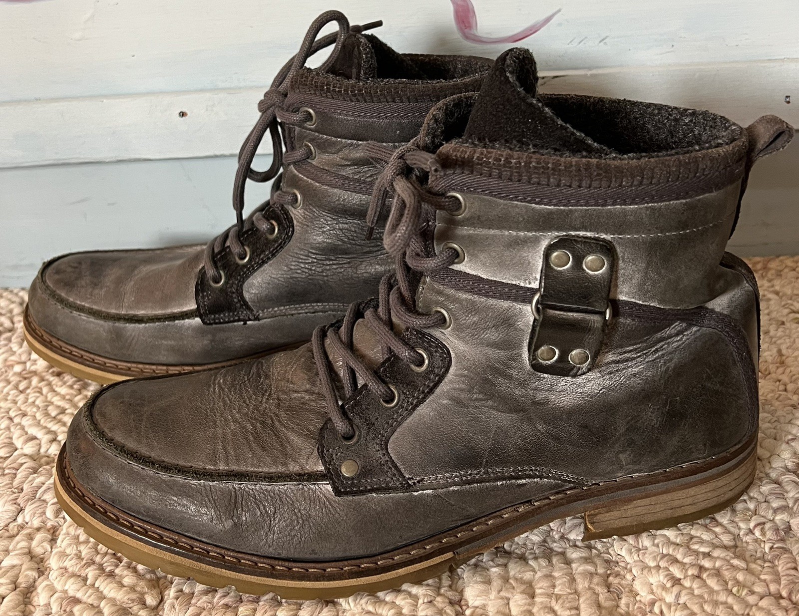Steve Madden Mens Art Name New Guy Gray Leather Boots Sz US 11 EUR 44 Distressed