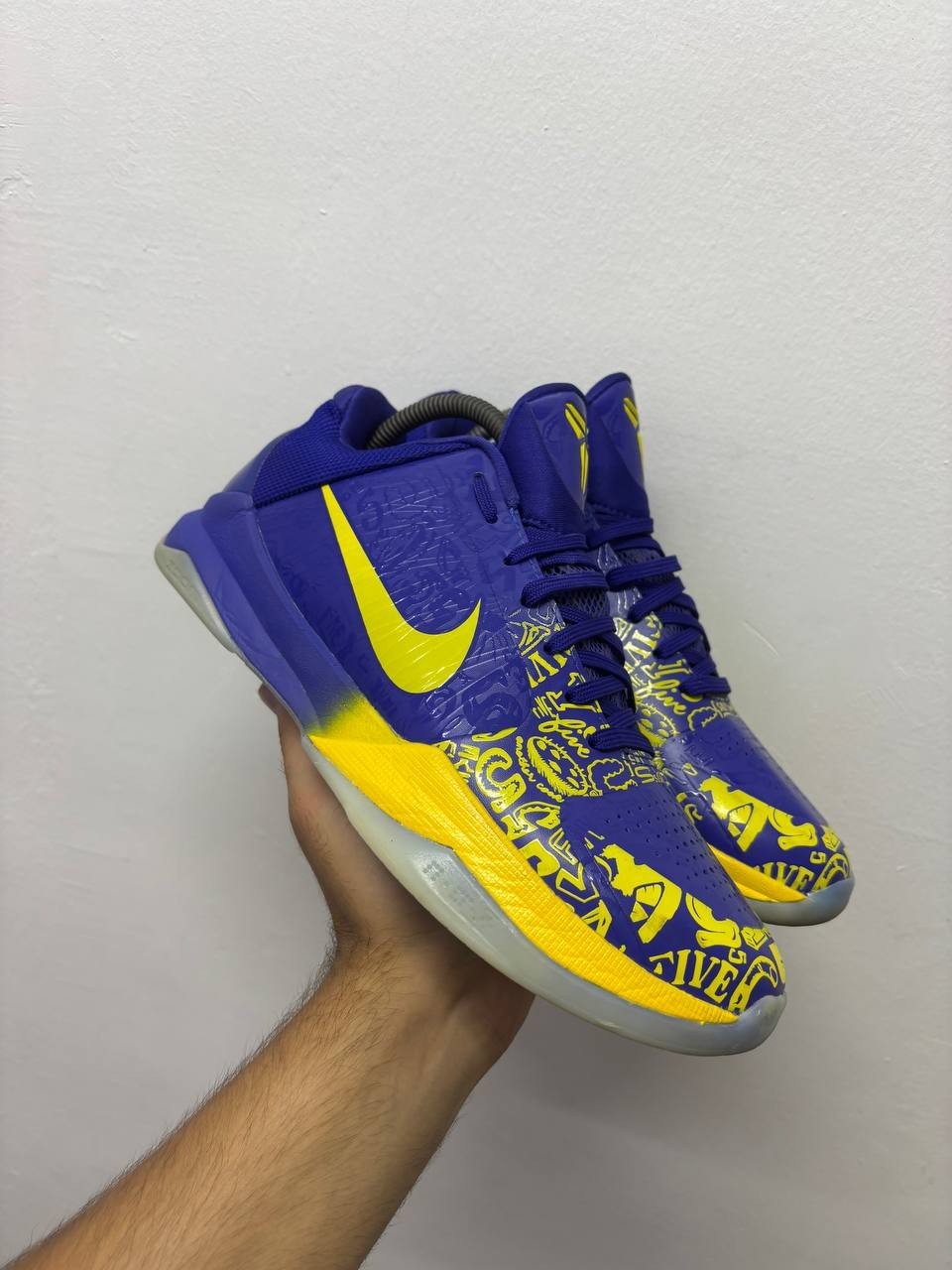 Size 8.5 – Nike Zoom Kobe 5 Protro 2020 5 Rings
