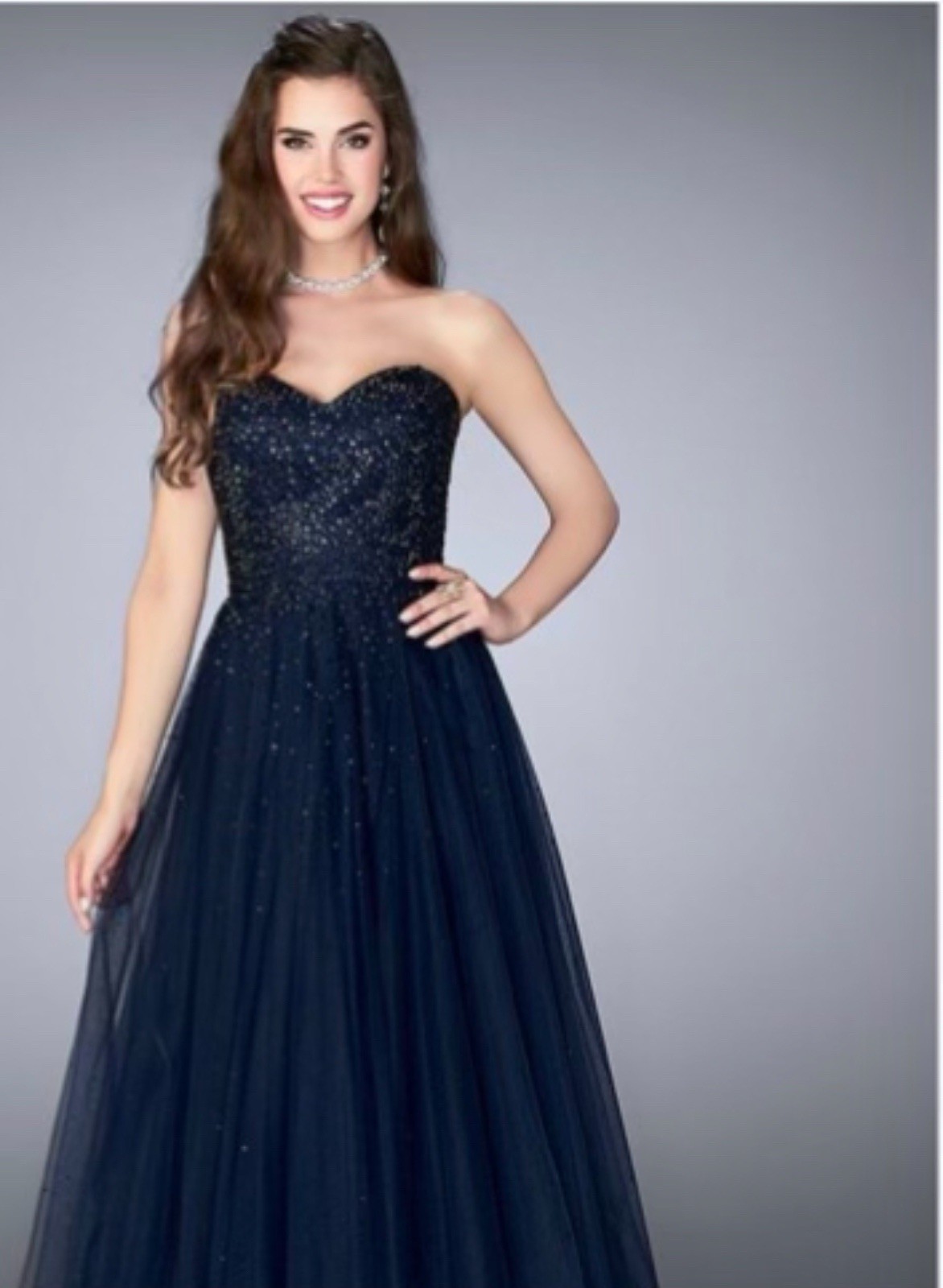 La Femme Women’s Size 6 Blue Sequin Sweetheart Tulle Long Formal Gown