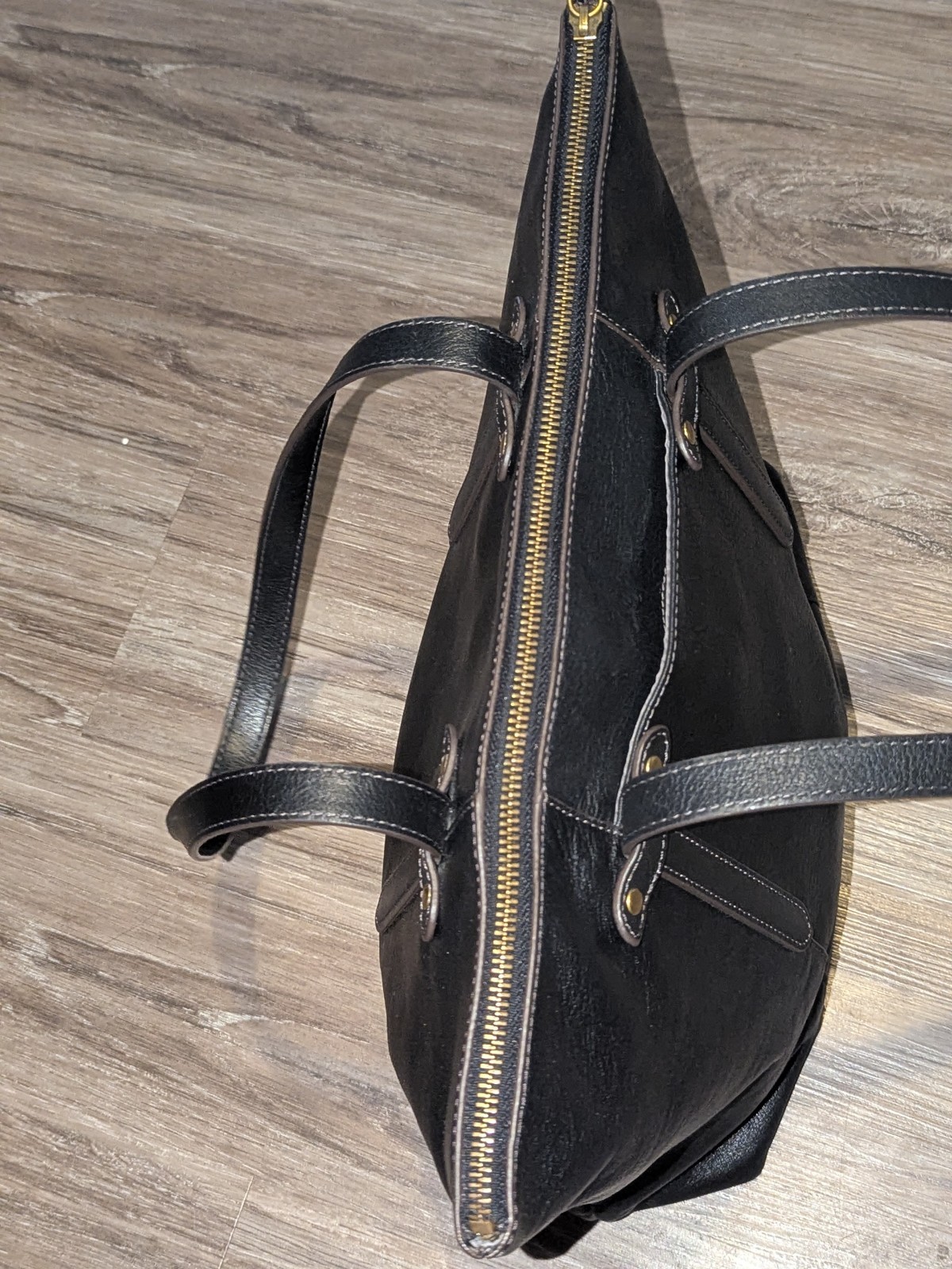 Fossil Felicity Black Leather Tote SHB1981001 Shoulder Bag Purse Brass Accents