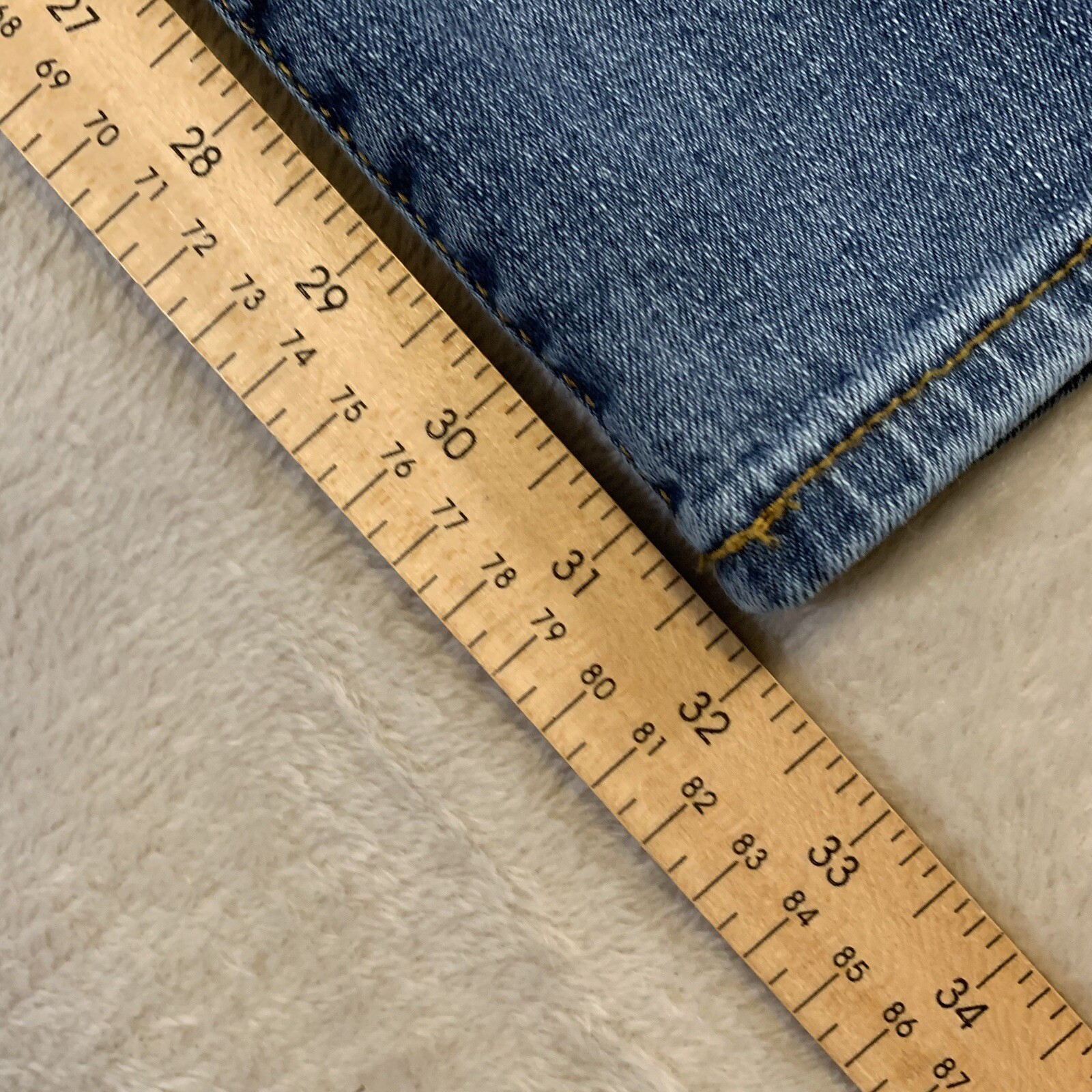Lee Jeans Mens 34×34(32×32) Blue Straight Taper Medium Wash Whiskers Stretch