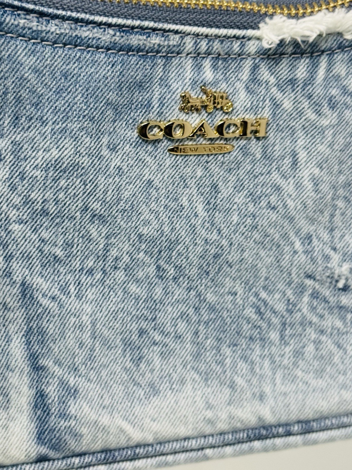 NWT COACH CDY76 Teri Shoulder Bag In Loved Denim With Charms /Light Indigo