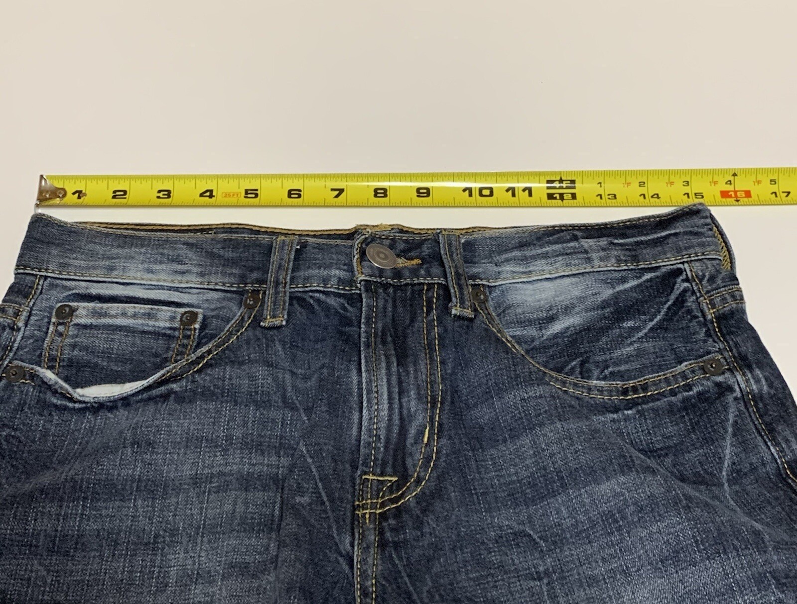 American Eagle Original Straight Jeans Mens Measures 30×29 Whiskers Fade Lines