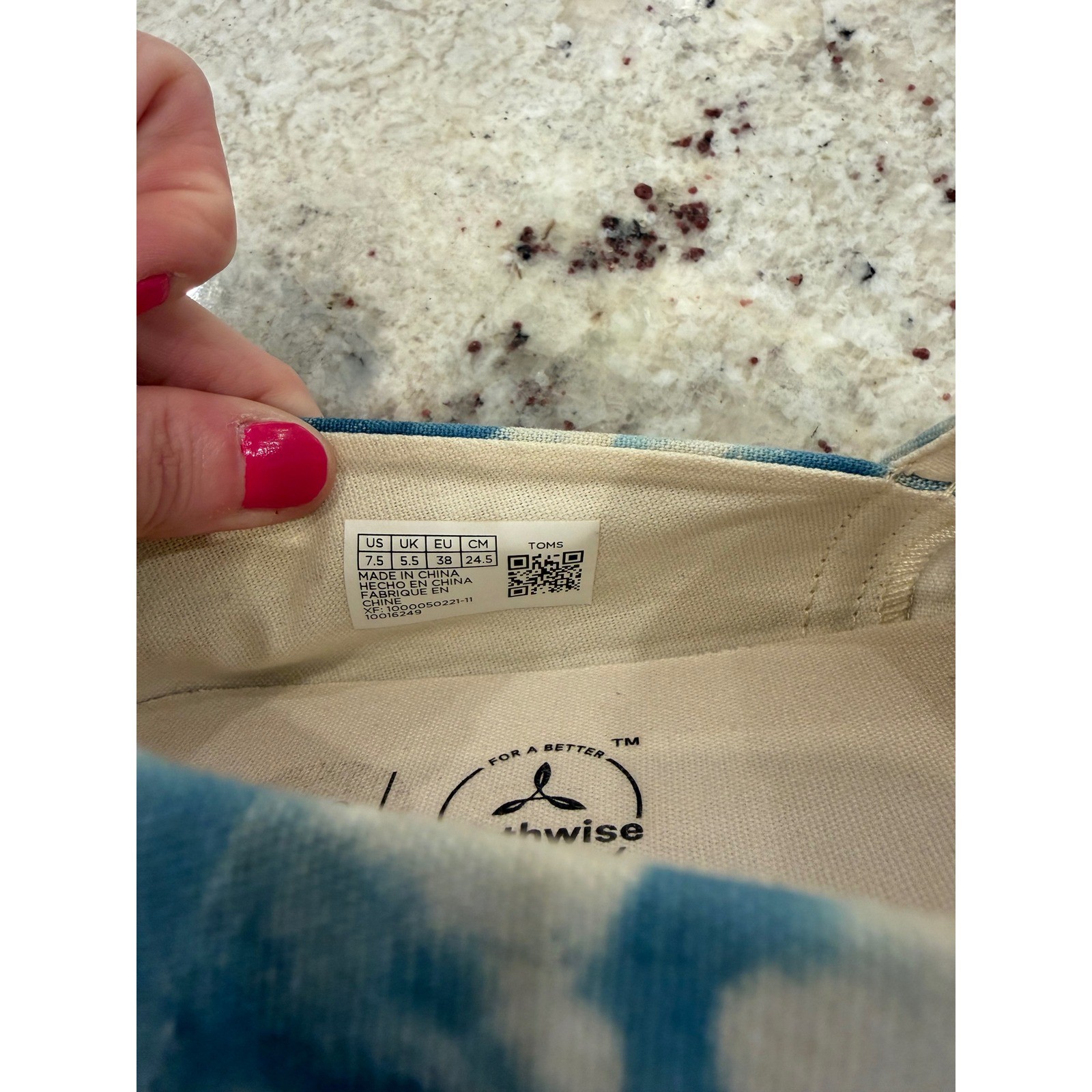 TOMS Tie Dye Espadrille Flats Blue White W7.5