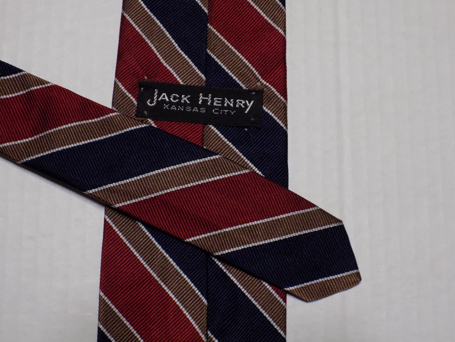 Vintage JACK HENRY [ STRIPES/RED ] men’s tie 100% silk Made in USA