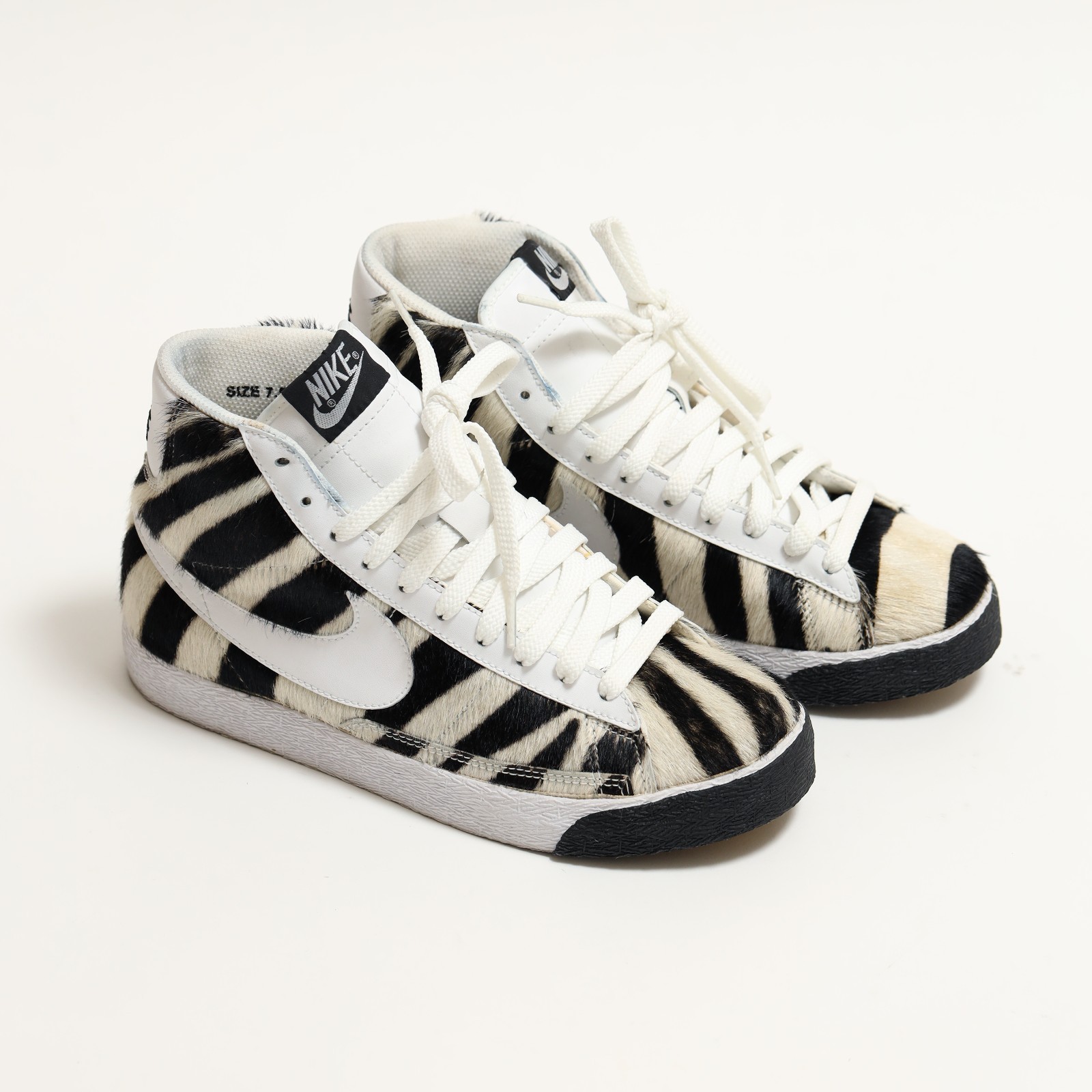 Nike Blazer Mid Premium ‘Zebra’ Womens 7.5 White Blanc 316959-111 2007