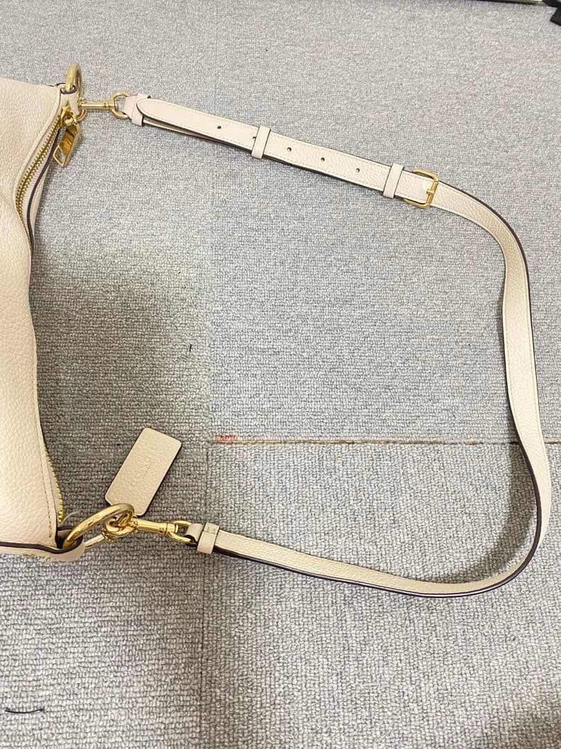 item COACH Bag F31507 23a