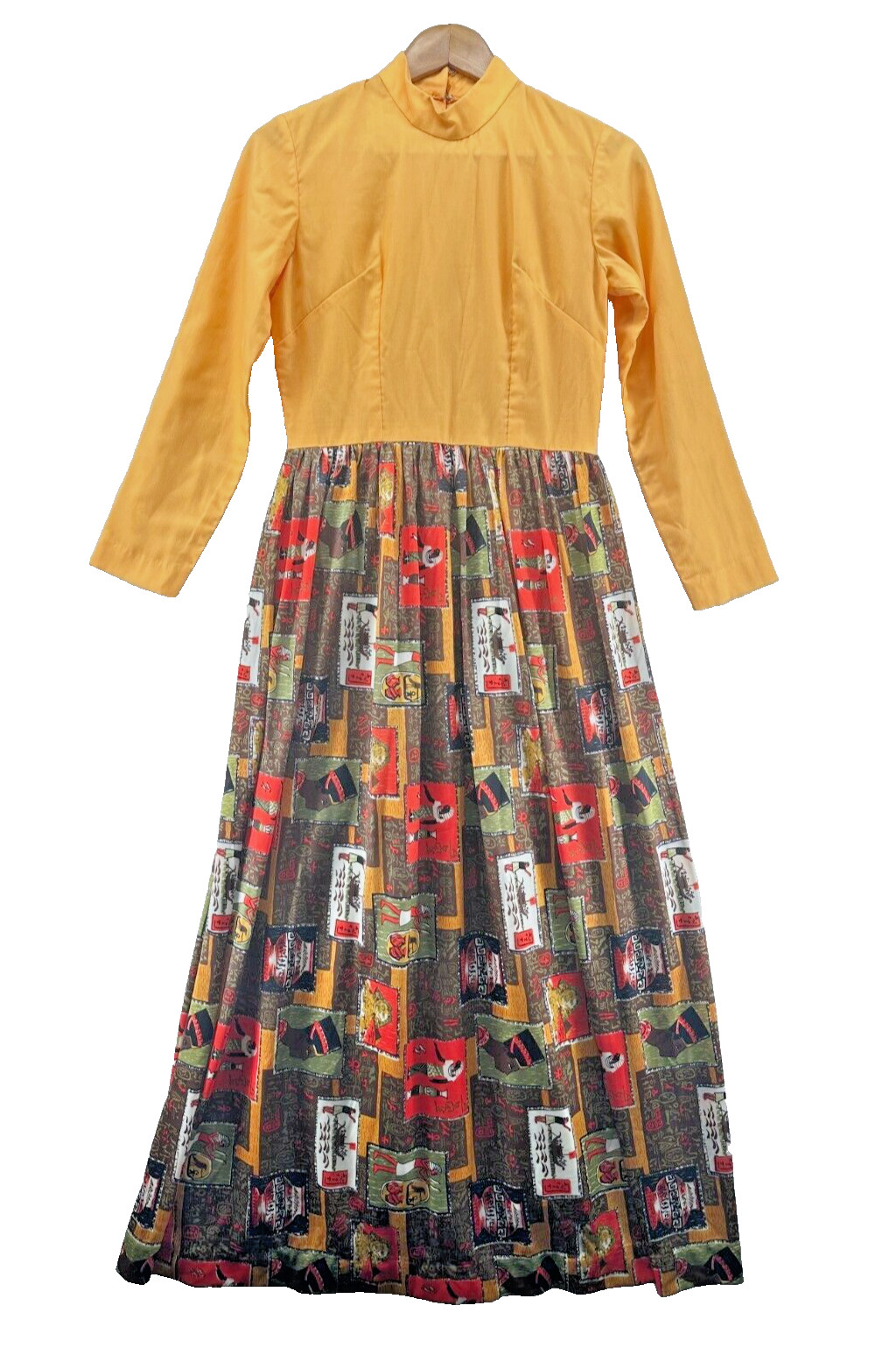 1970s Maxi Dress Vintage Yellow Novelty Print Ancient Egypt Colorful Long Sleeve
