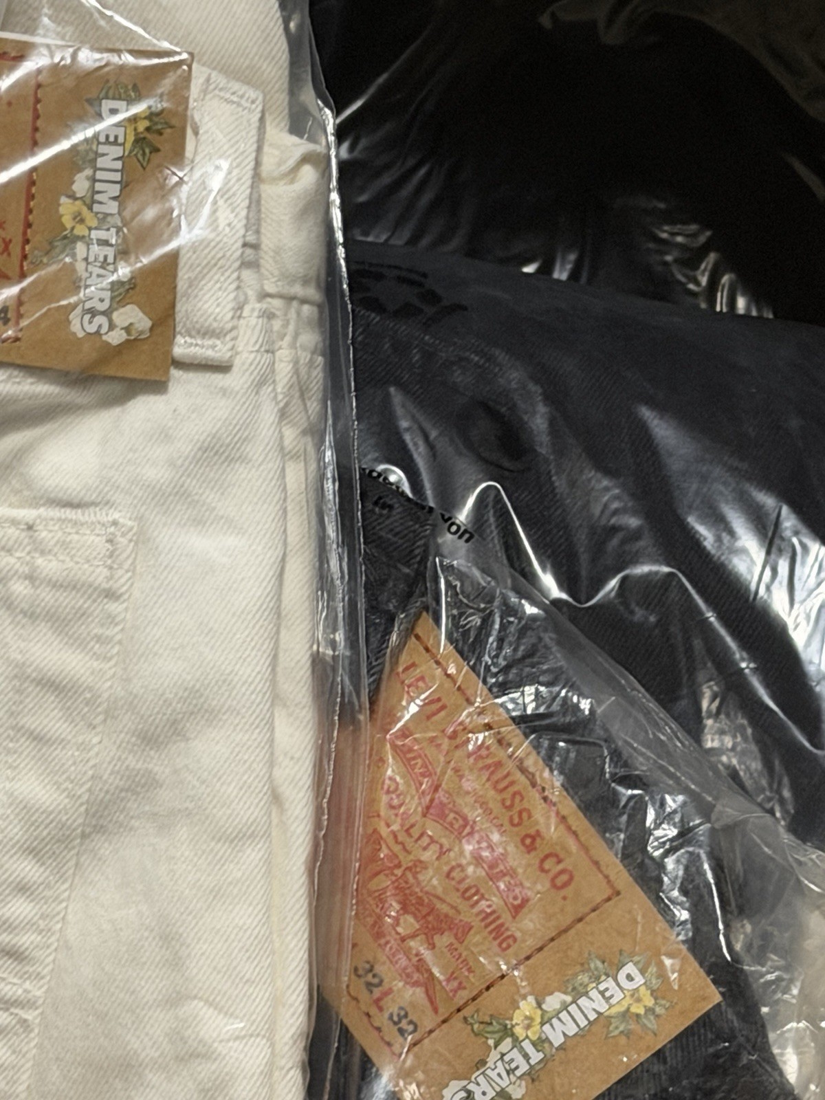 Levi’s 501 Black Jeans Straight Fit DT Streetwear Design Men’s Black